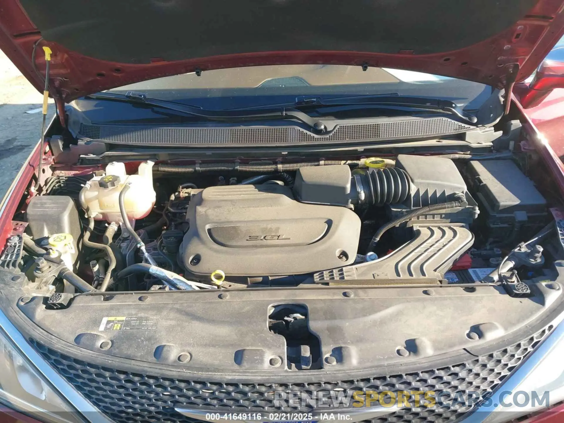 10 fotografías del automóvil dañado 2C4RC1GG9KR627909 CHRYSLER PACIFICA 2019