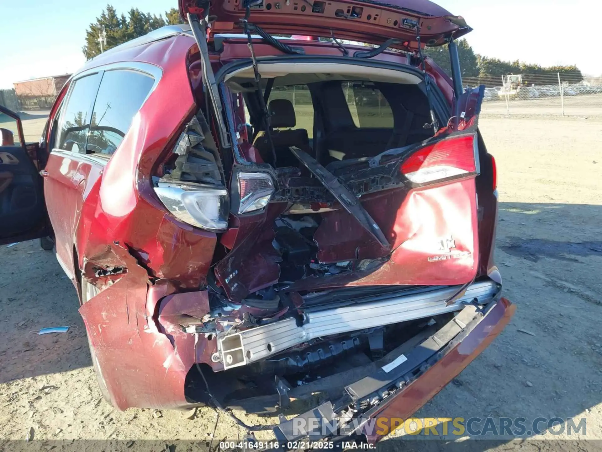 6 fotografías del automóvil dañado 2C4RC1GG9KR627909 CHRYSLER PACIFICA 2019