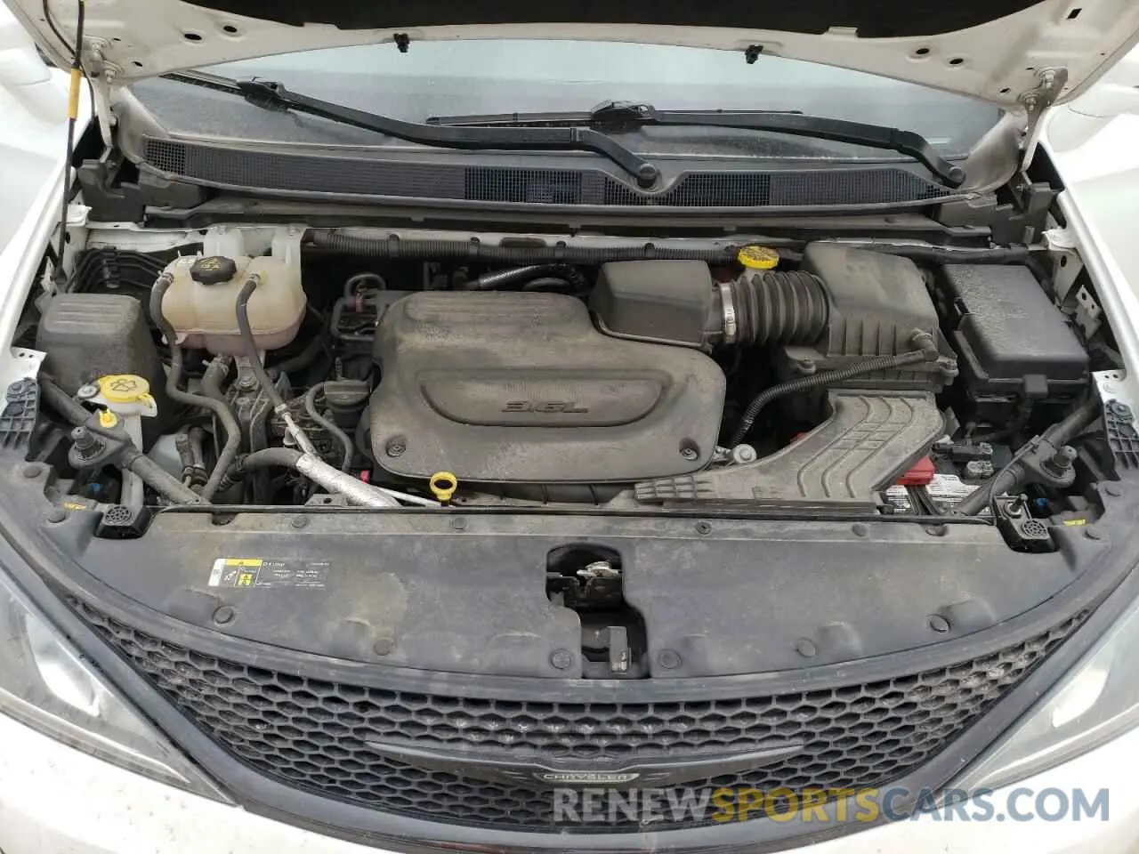 12 fotografías del automóvil dañado 2C4RC1GGXKR681574 CHRYSLER PACIFICA 2019