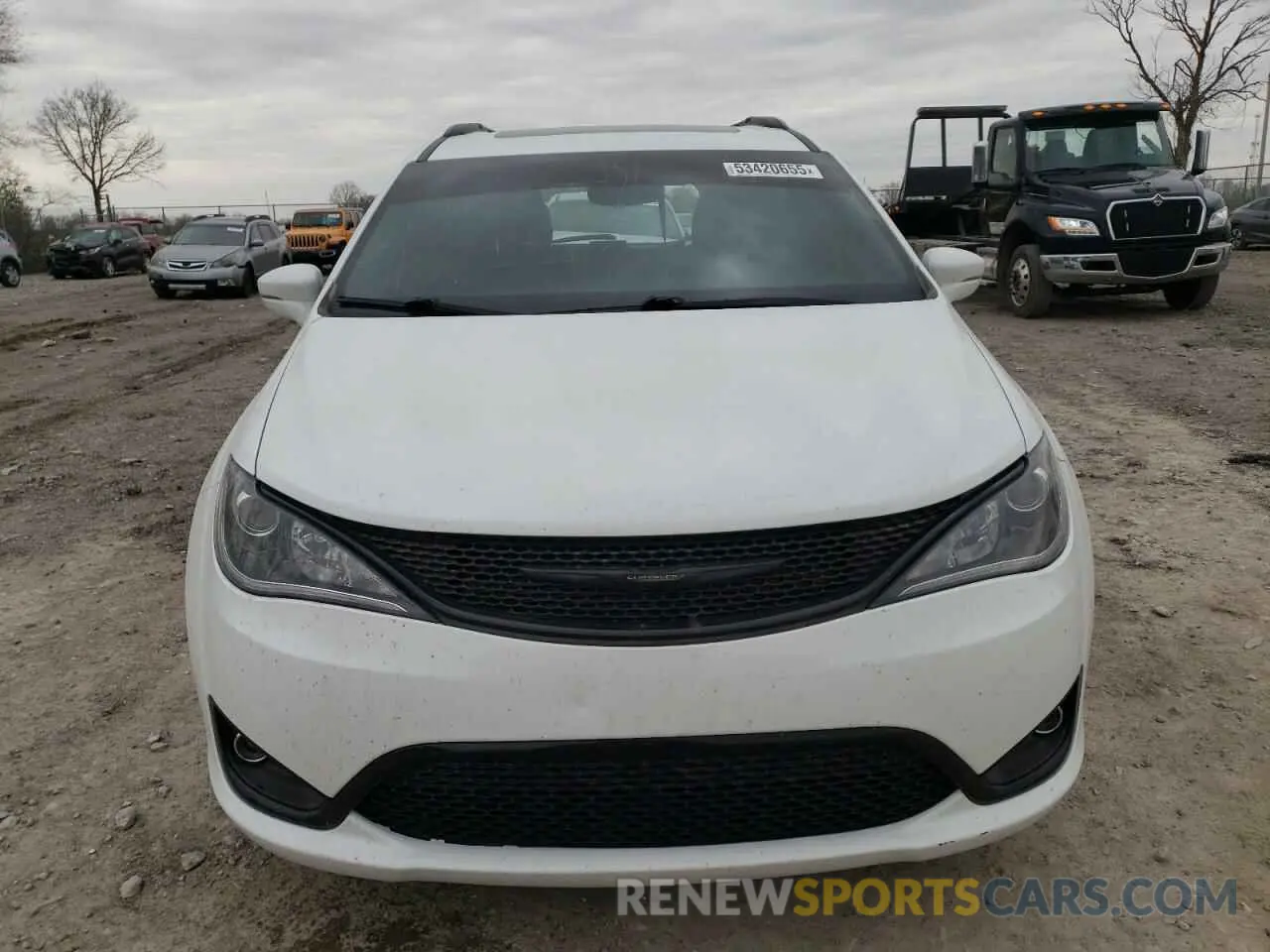 5 fotografías del automóvil dañado 2C4RC1GGXKR681574 CHRYSLER PACIFICA 2019