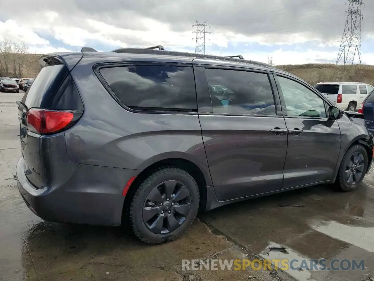 3 fotografías del automóvil dañado 2C4RC1L77KR668805 CHRYSLER PACIFICA 2019