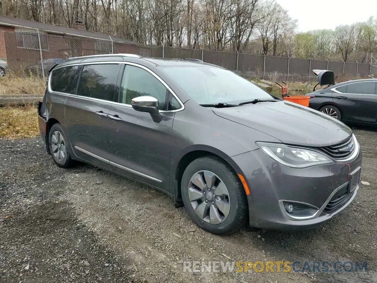 4 fotografías del automóvil dañado 2C4RC1N72KR533017 CHRYSLER PACIFICA 2019