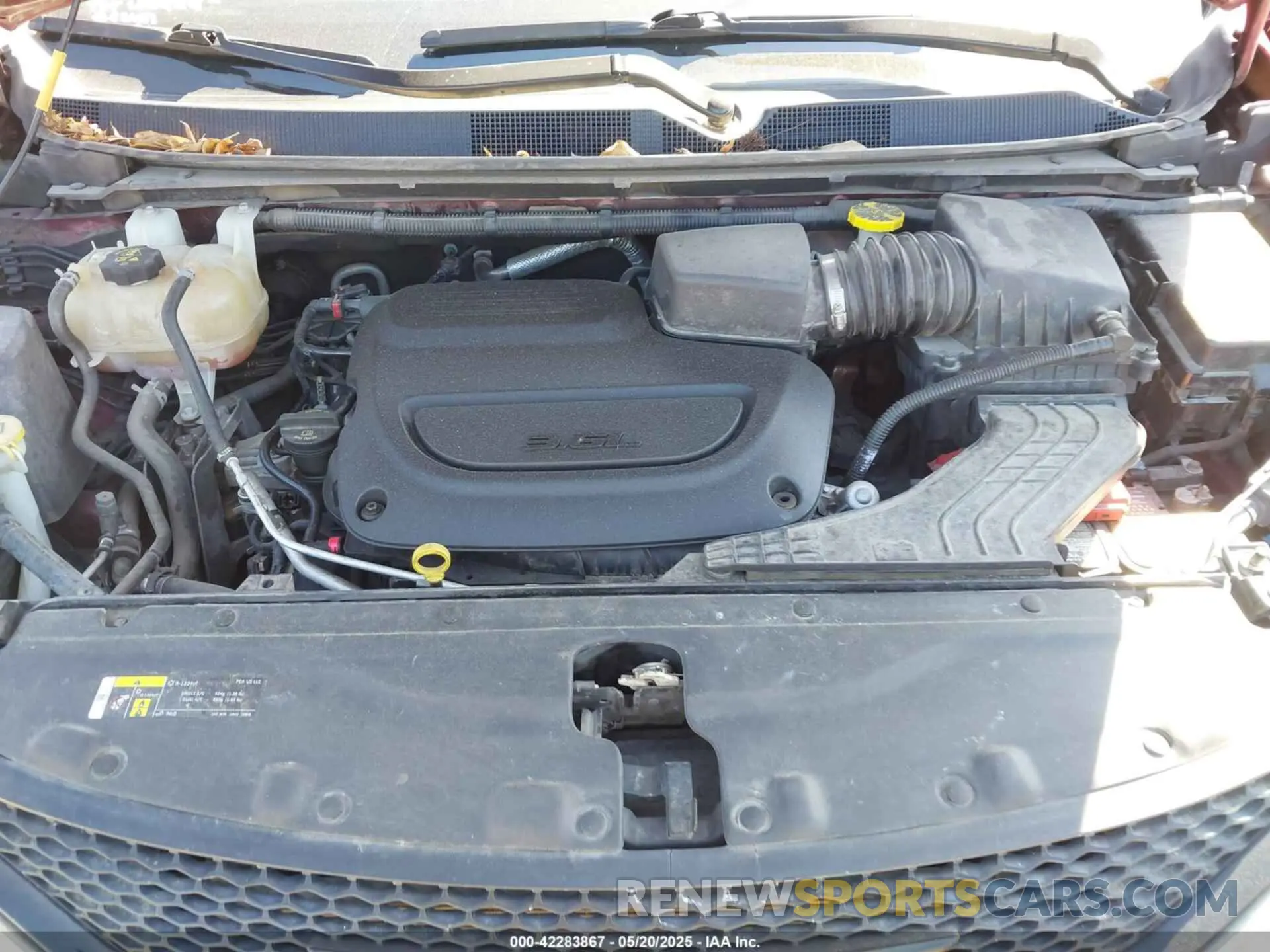 10 fotografías del automóvil dañado 2C4RC1BG0LR116842 CHRYSLER PACIFICA 2020