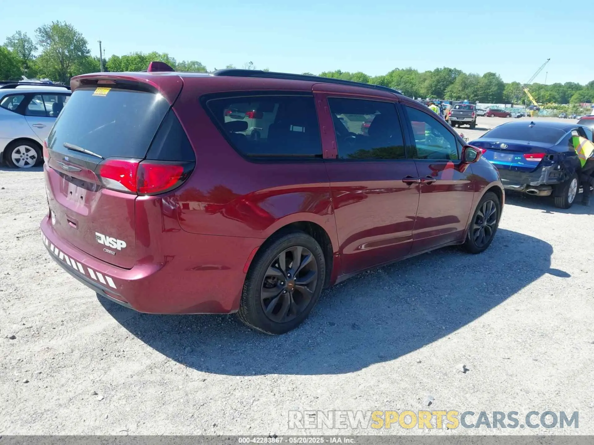 4 fotografías del automóvil dañado 2C4RC1BG0LR116842 CHRYSLER PACIFICA 2020