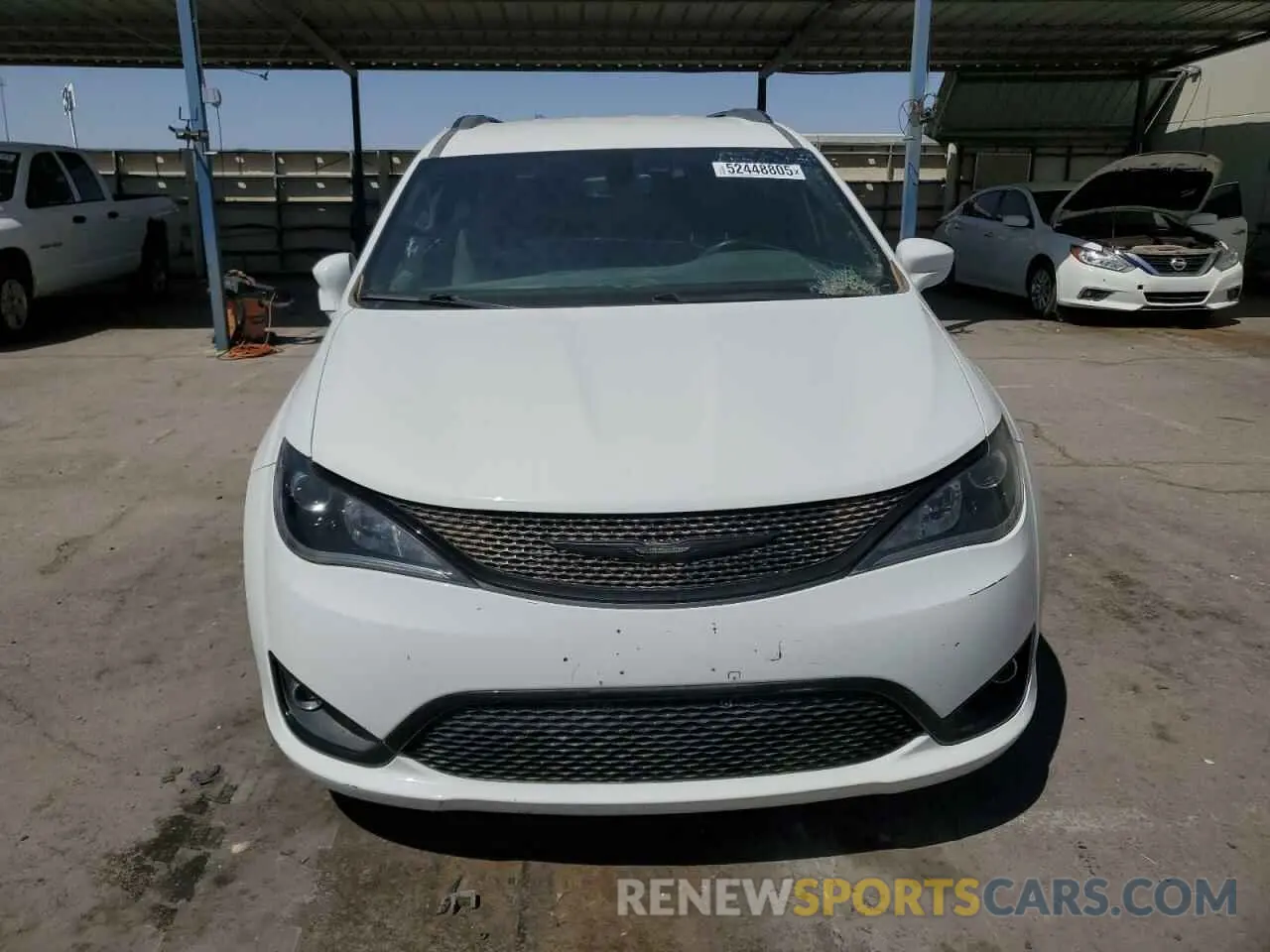 5 fotografías del automóvil dañado 2C4RC1BG0LR232767 CHRYSLER PACIFICA 2020