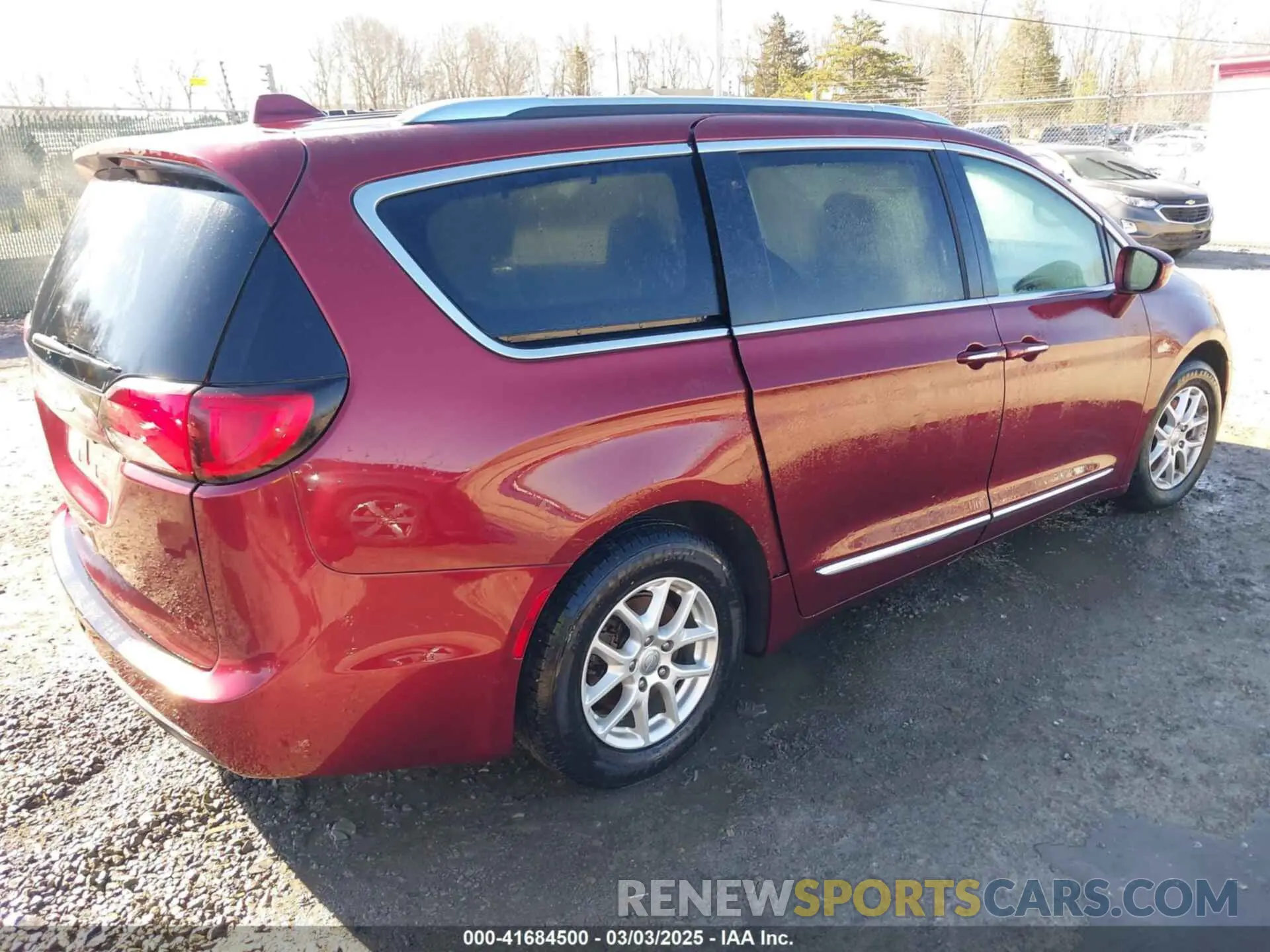 4 fotografías del automóvil dañado 2C4RC1BG1LR133424 CHRYSLER PACIFICA 2020