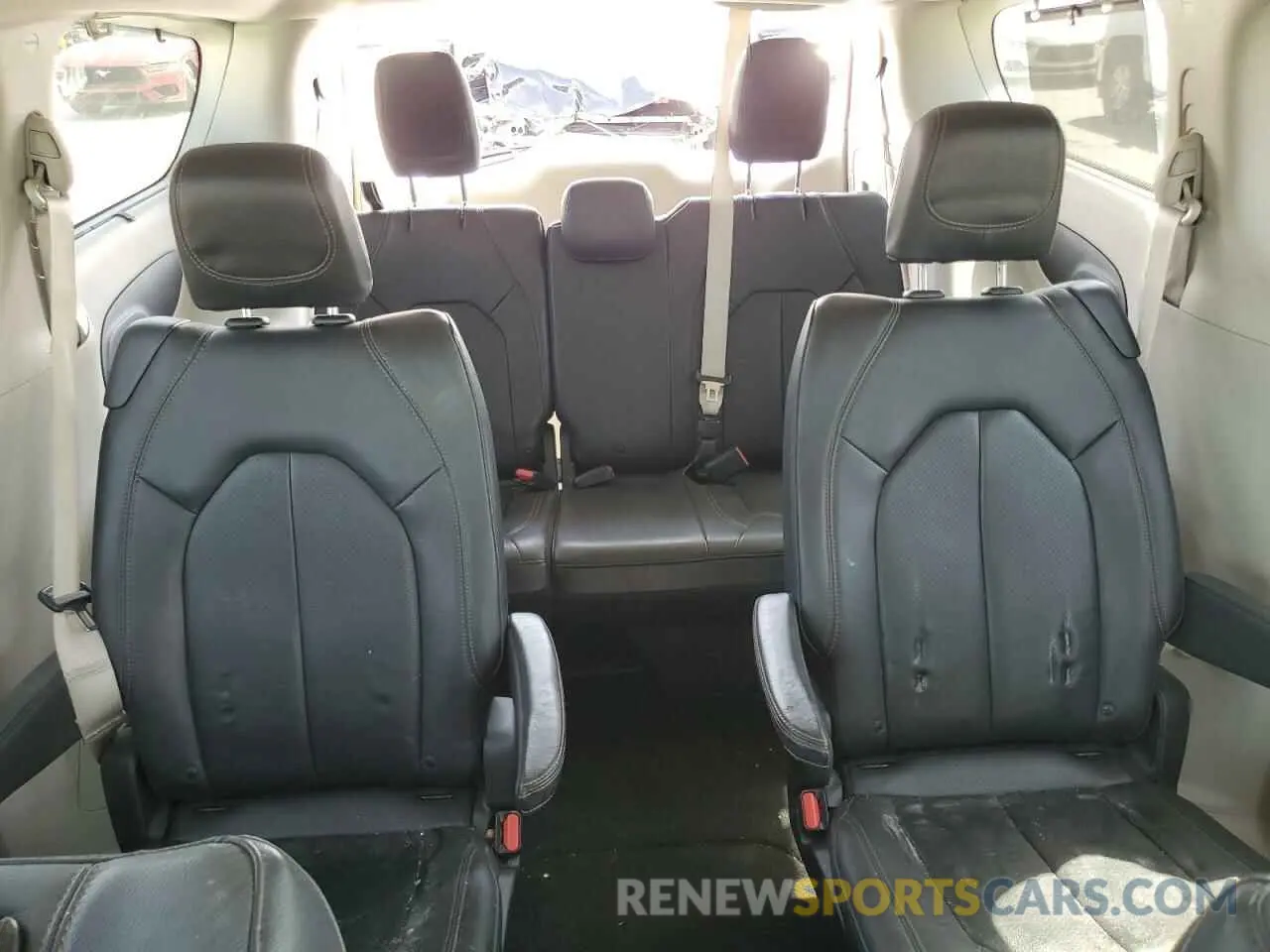 10 fotografías del automóvil dañado 2C4RC1BG2LR115479 CHRYSLER PACIFICA 2020
