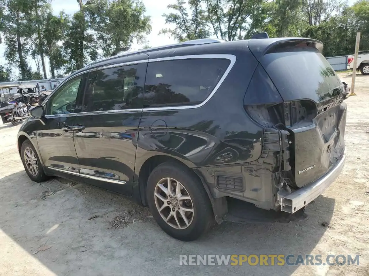 2 fotografías del automóvil dañado 2C4RC1BG2LR276284 CHRYSLER PACIFICA 2020