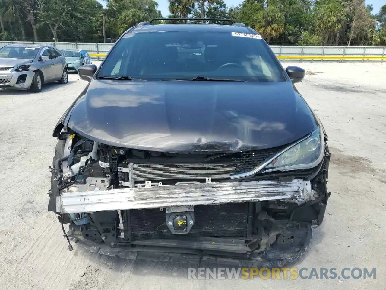5 fotografías del automóvil dañado 2C4RC1BG5LR142062 CHRYSLER PACIFICA 2020