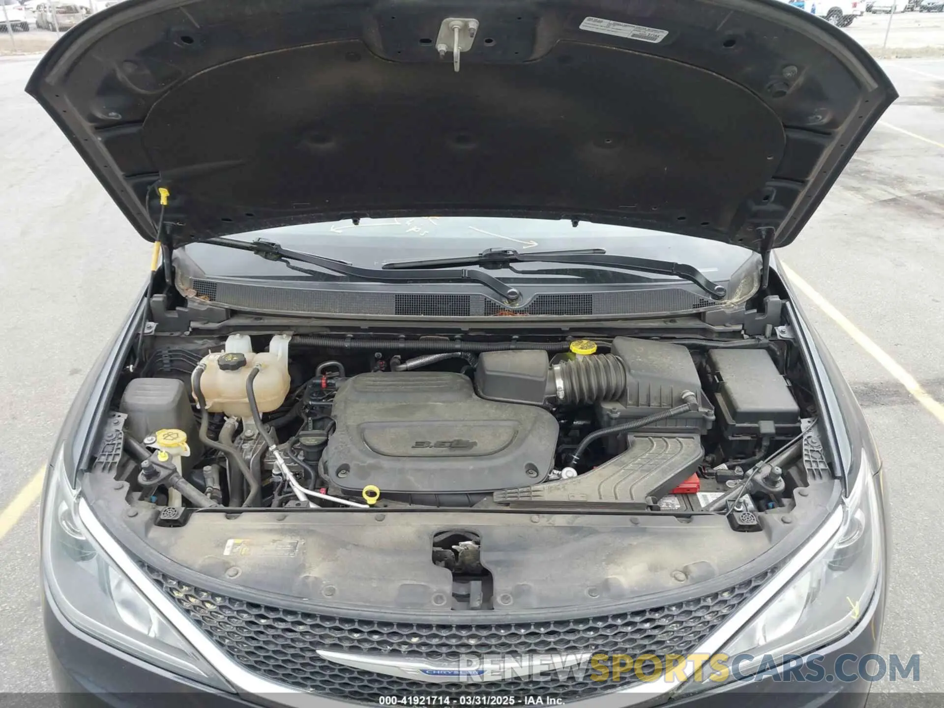 10 fotografías del automóvil dañado 2C4RC1BG7LR284137 CHRYSLER PACIFICA 2020