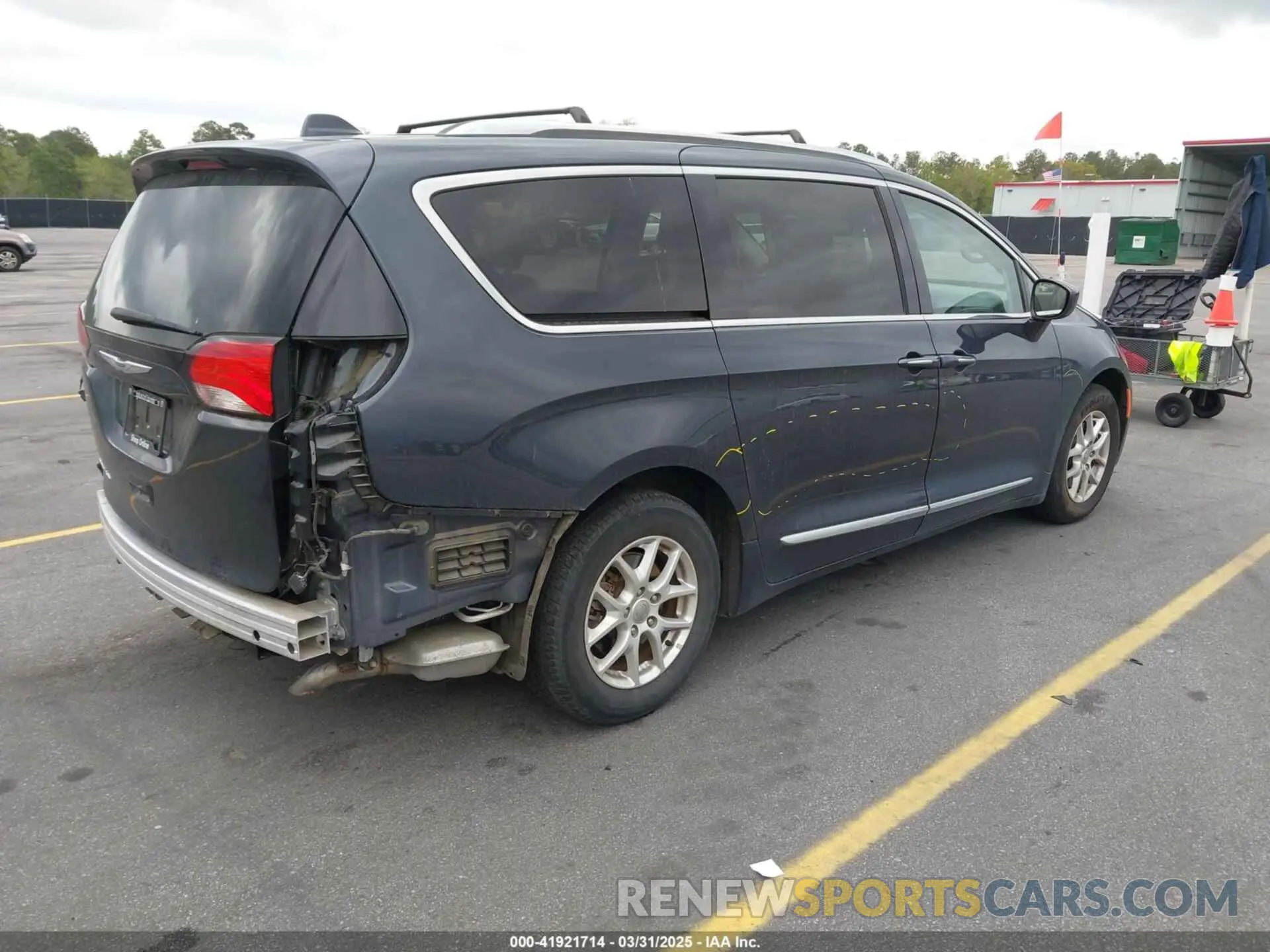 4 fotografías del automóvil dañado 2C4RC1BG7LR284137 CHRYSLER PACIFICA 2020