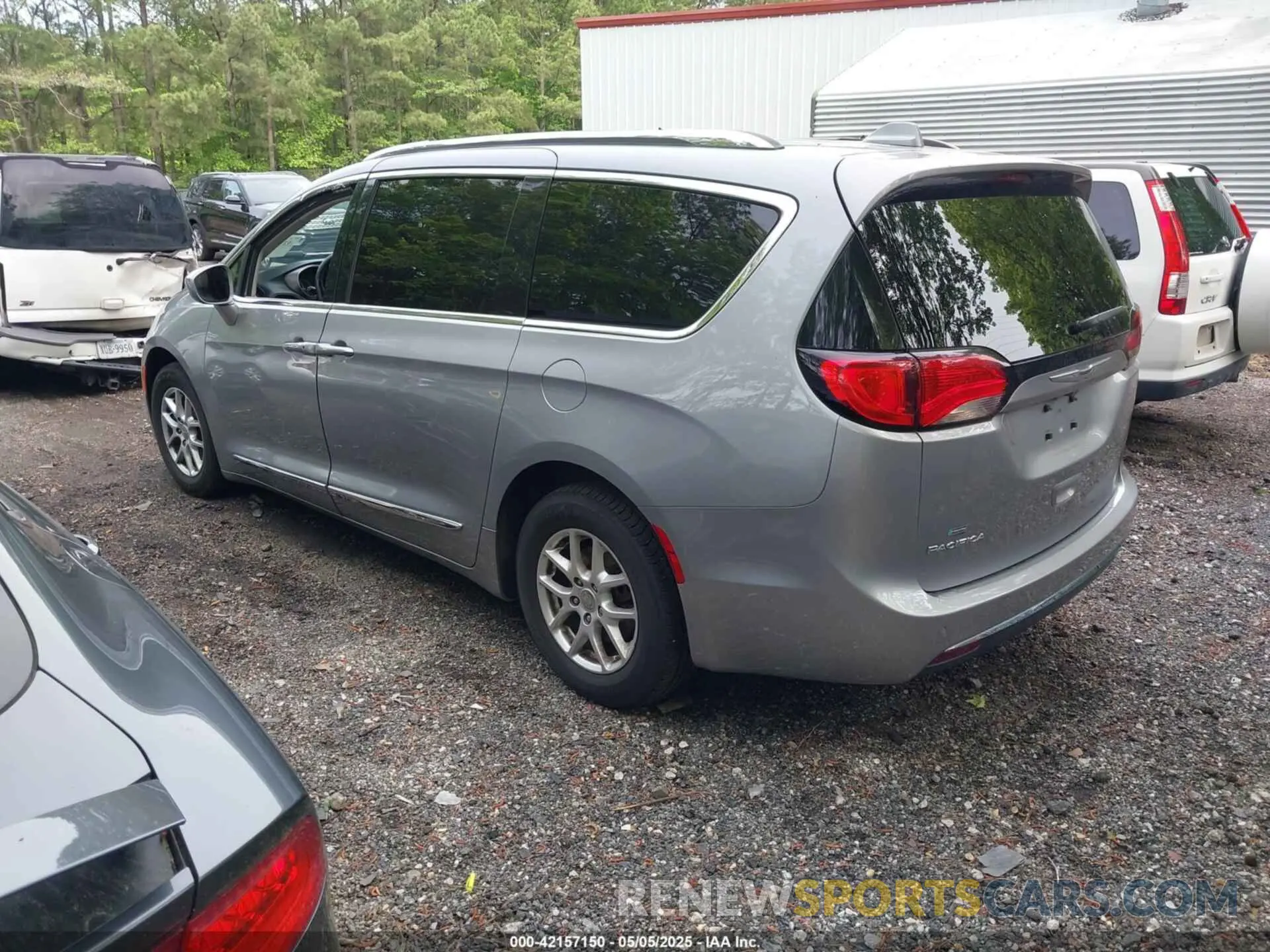 3 fotografías del automóvil dañado 2C4RC1BG9LR275908 CHRYSLER PACIFICA 2020