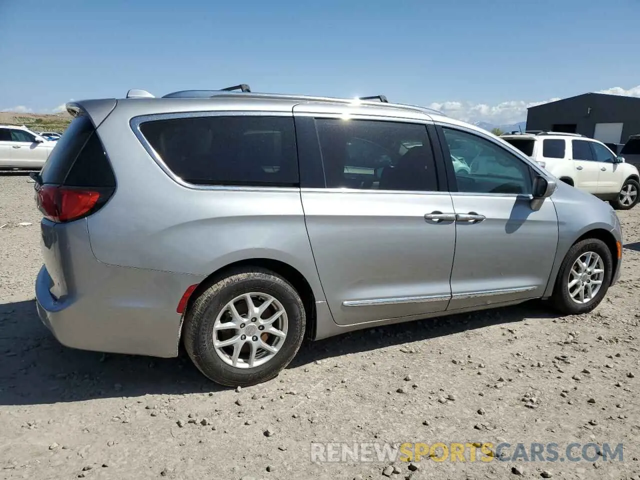 3 fotografías del automóvil dañado 2C4RC1BGXLR268658 CHRYSLER PACIFICA 2020