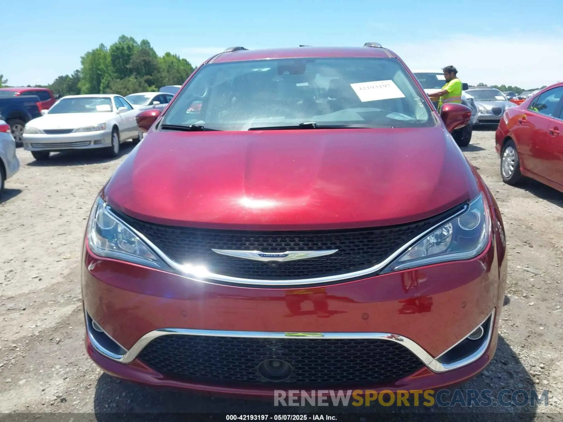 12 fotografías del automóvil dañado 2C4RC1EG2LR210961 CHRYSLER PACIFICA 2020