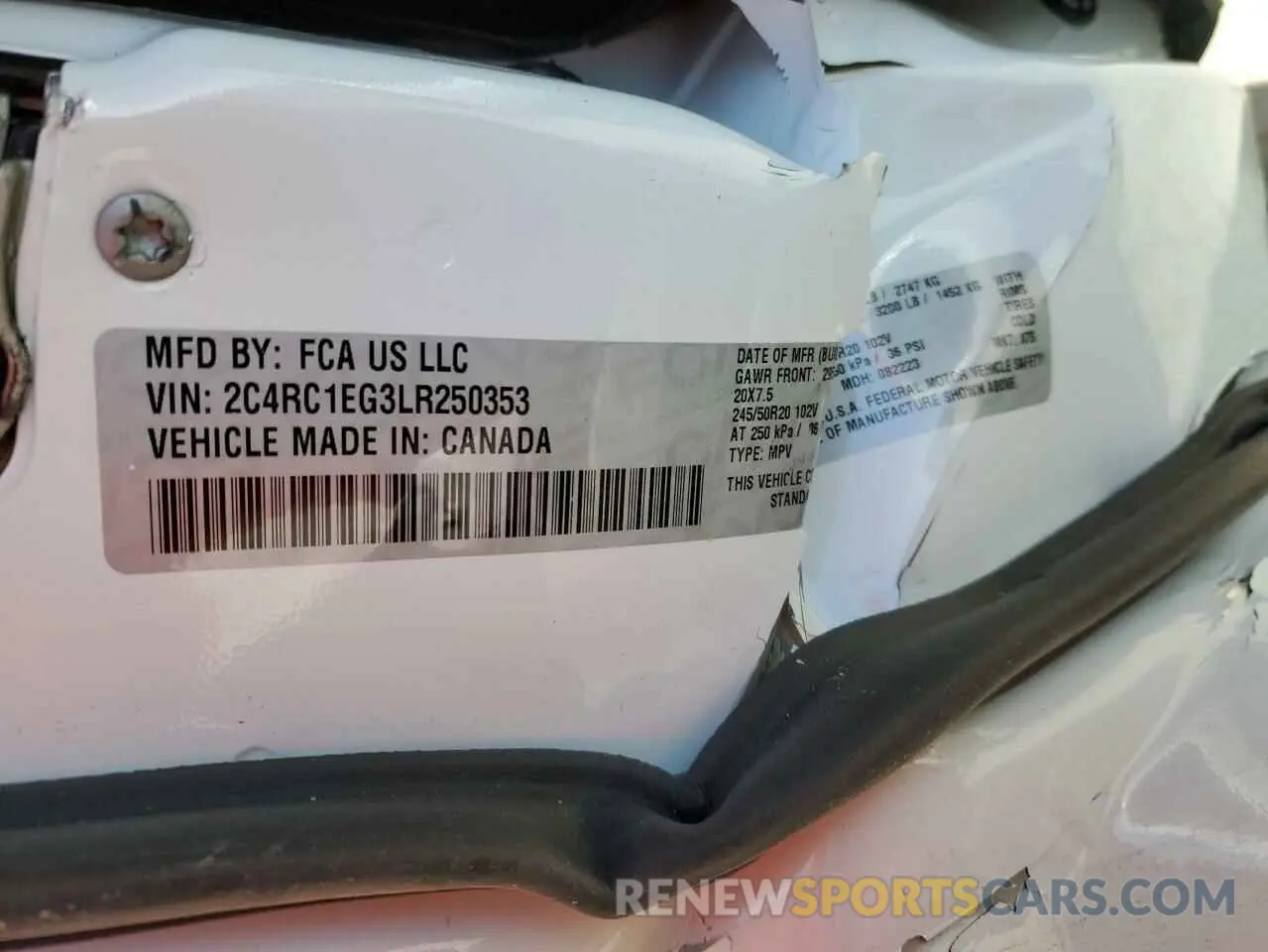 14 fotografías del automóvil dañado 2C4RC1EG3LR250353 CHRYSLER PACIFICA 2020