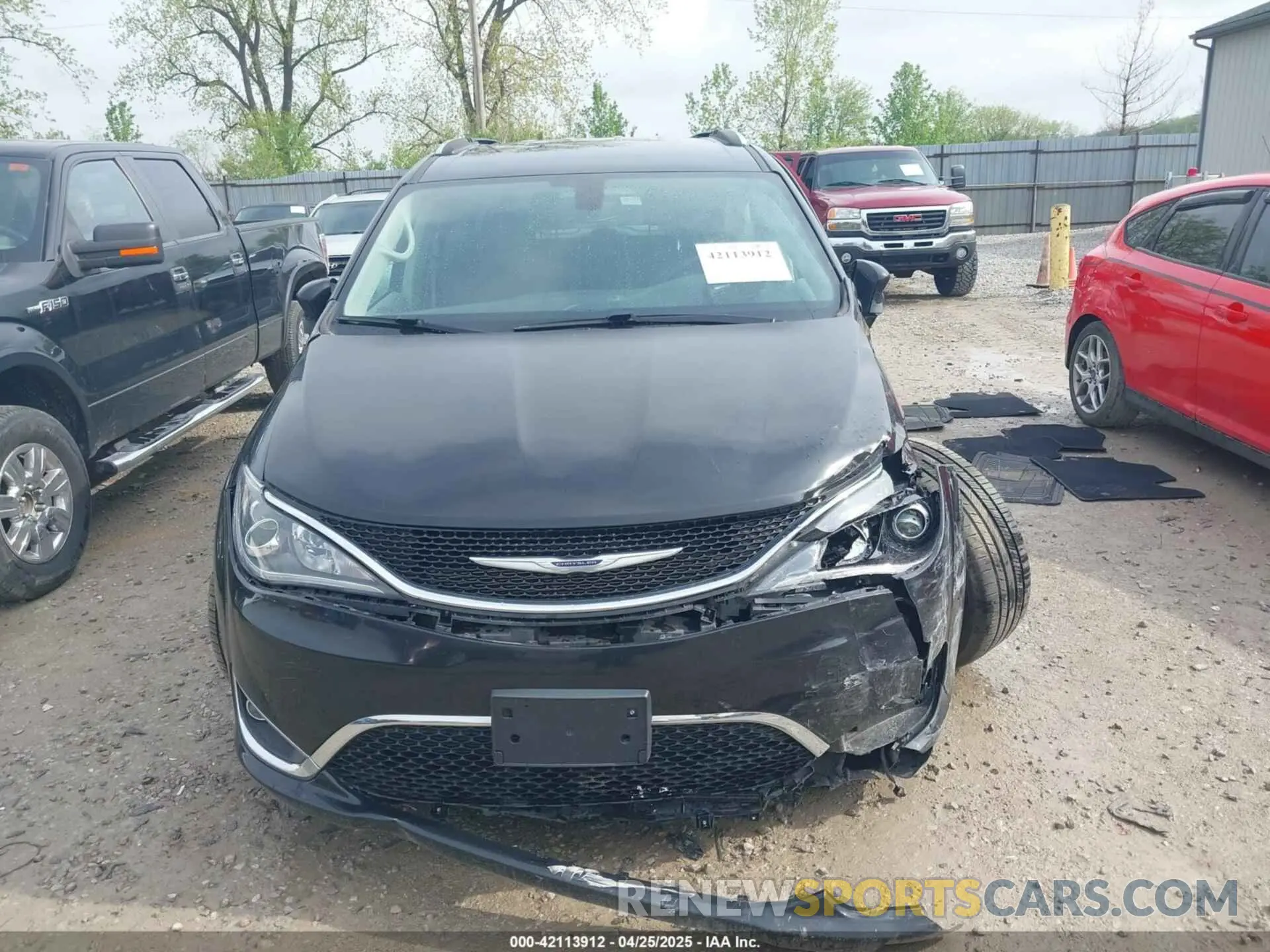 13 fotografías del automóvil dañado 2C4RC1EG4LR108013 CHRYSLER PACIFICA 2020