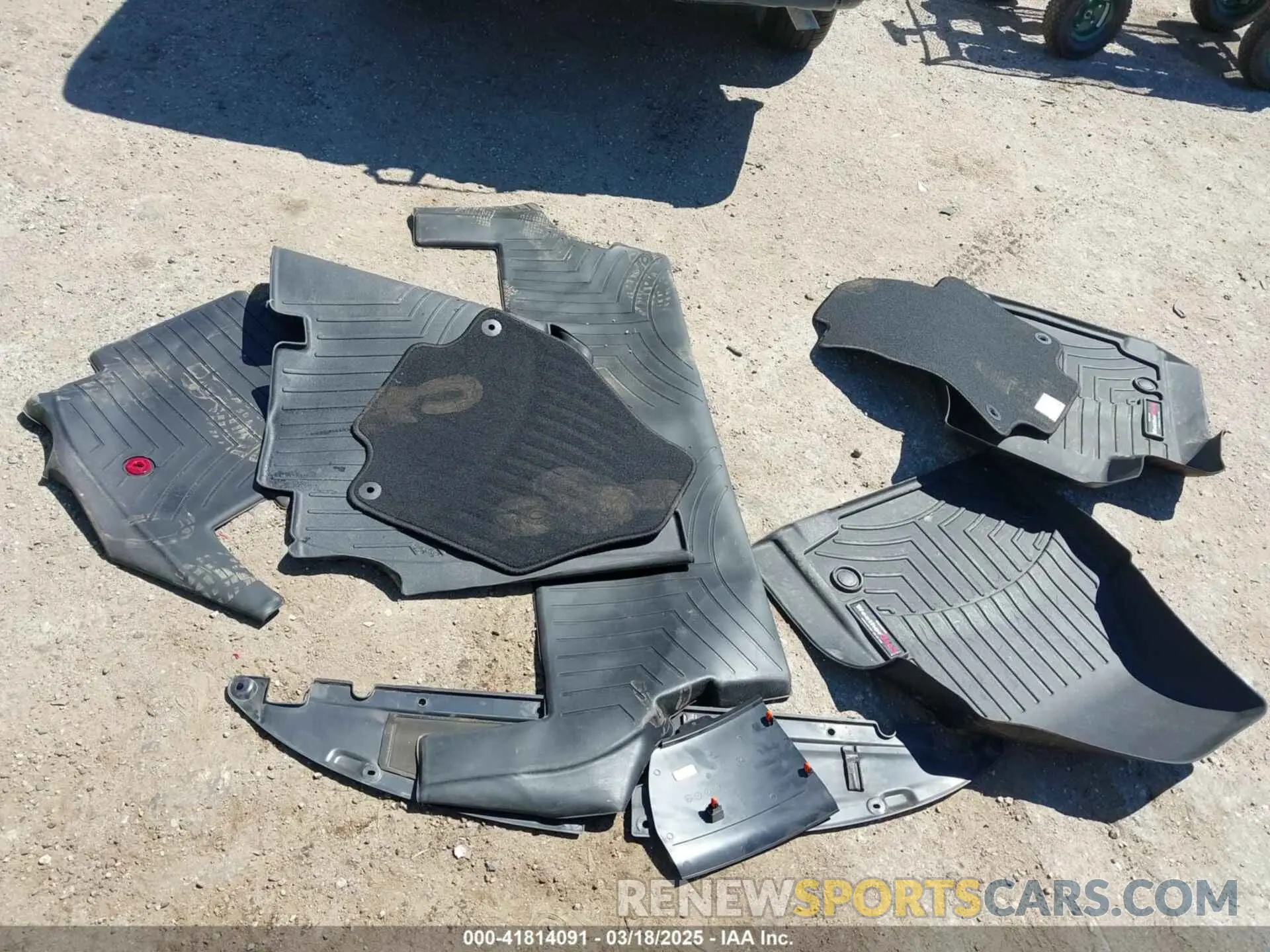 11 fotografías del automóvil dañado 2C4RC1EG6LR113360 CHRYSLER PACIFICA 2020