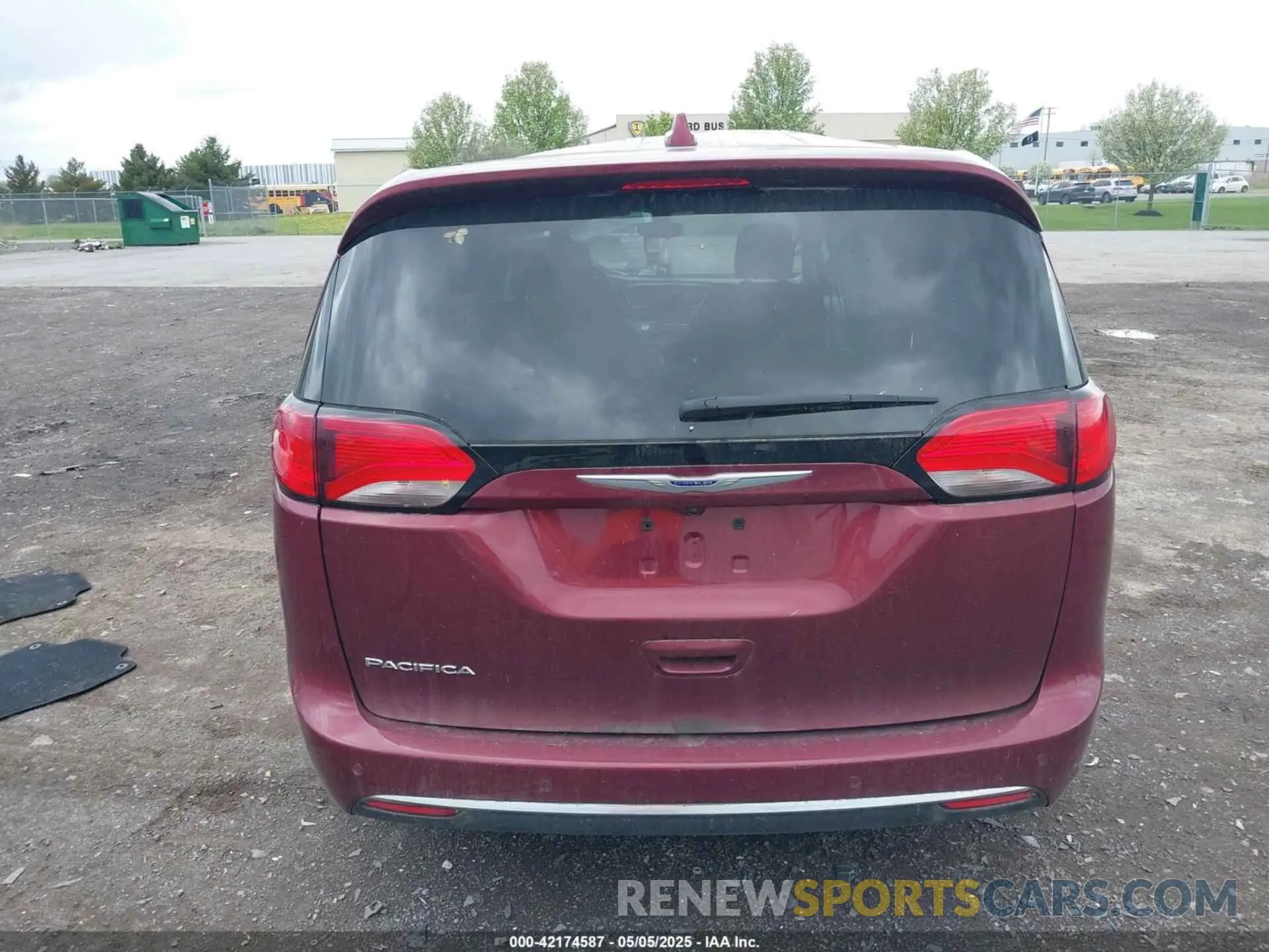 16 fotografías del automóvil dañado 2C4RC1FG0LR266864 CHRYSLER PACIFICA 2020