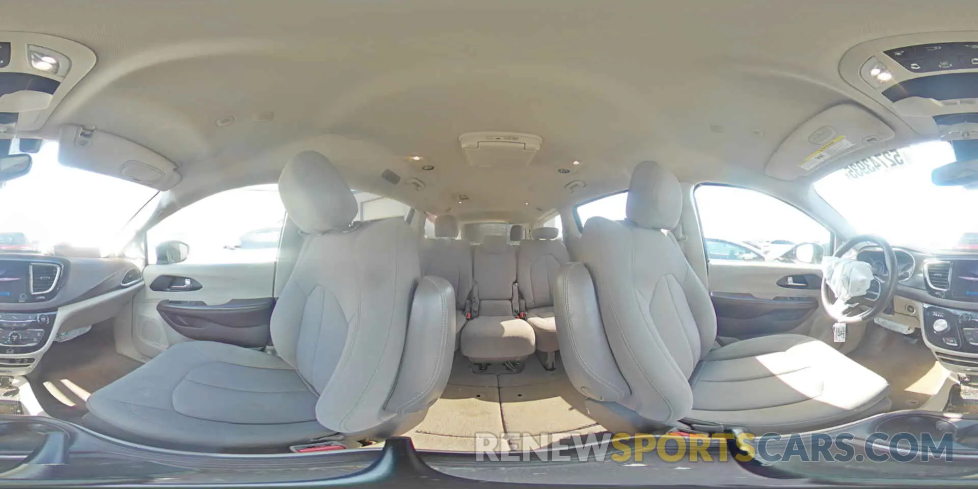15 fotografías del automóvil dañado 2C4RC1FG1LR143364 CHRYSLER PACIFICA 2020