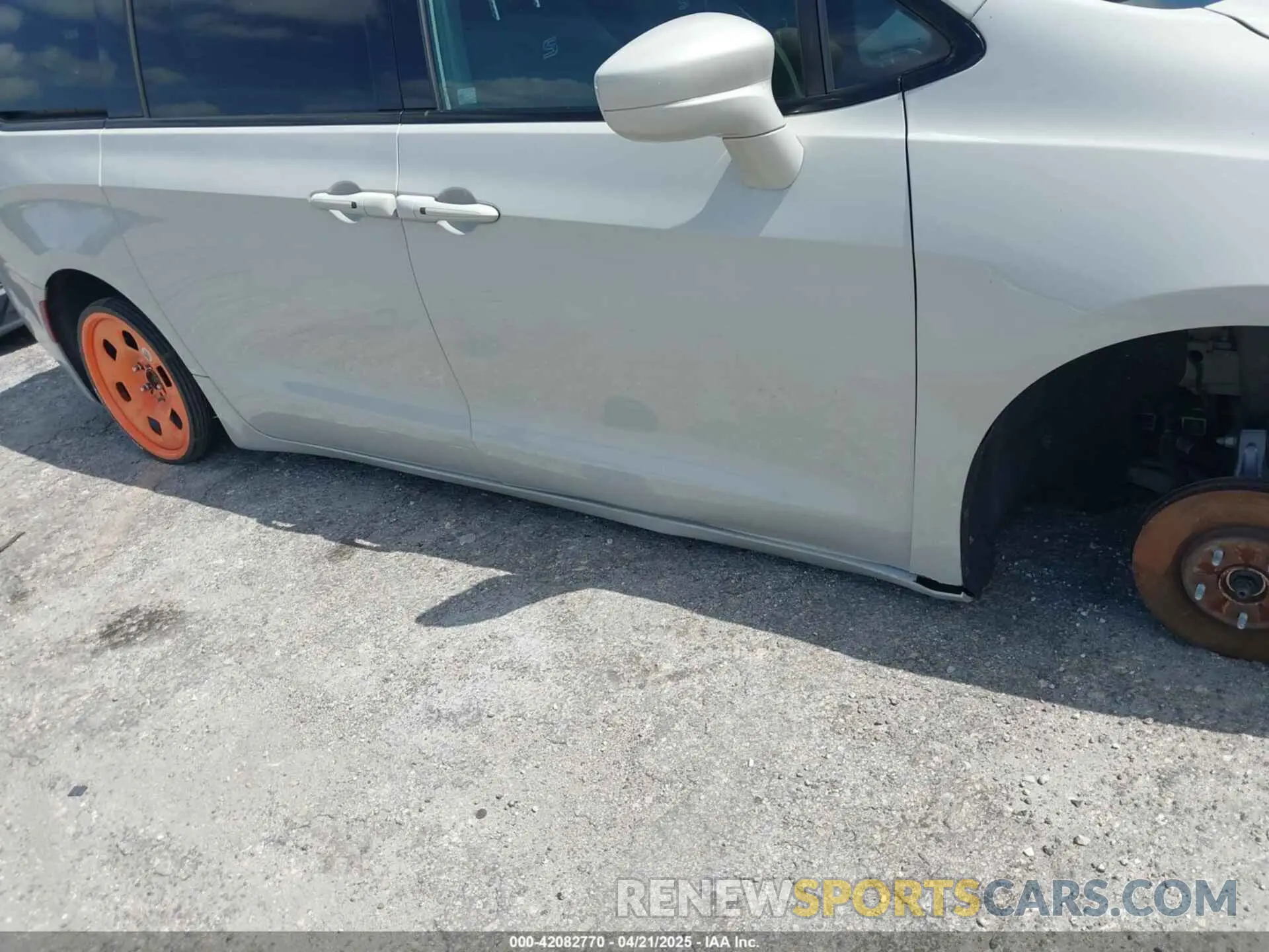 18 fotografías del automóvil dañado 2C4RC1FG2LR149545 CHRYSLER PACIFICA 2020