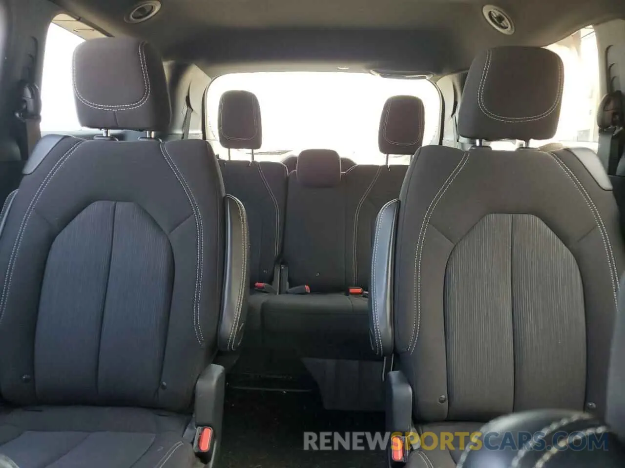 10 fotografías del automóvil dañado 2C4RC1FG2LR235891 CHRYSLER PACIFICA 2020