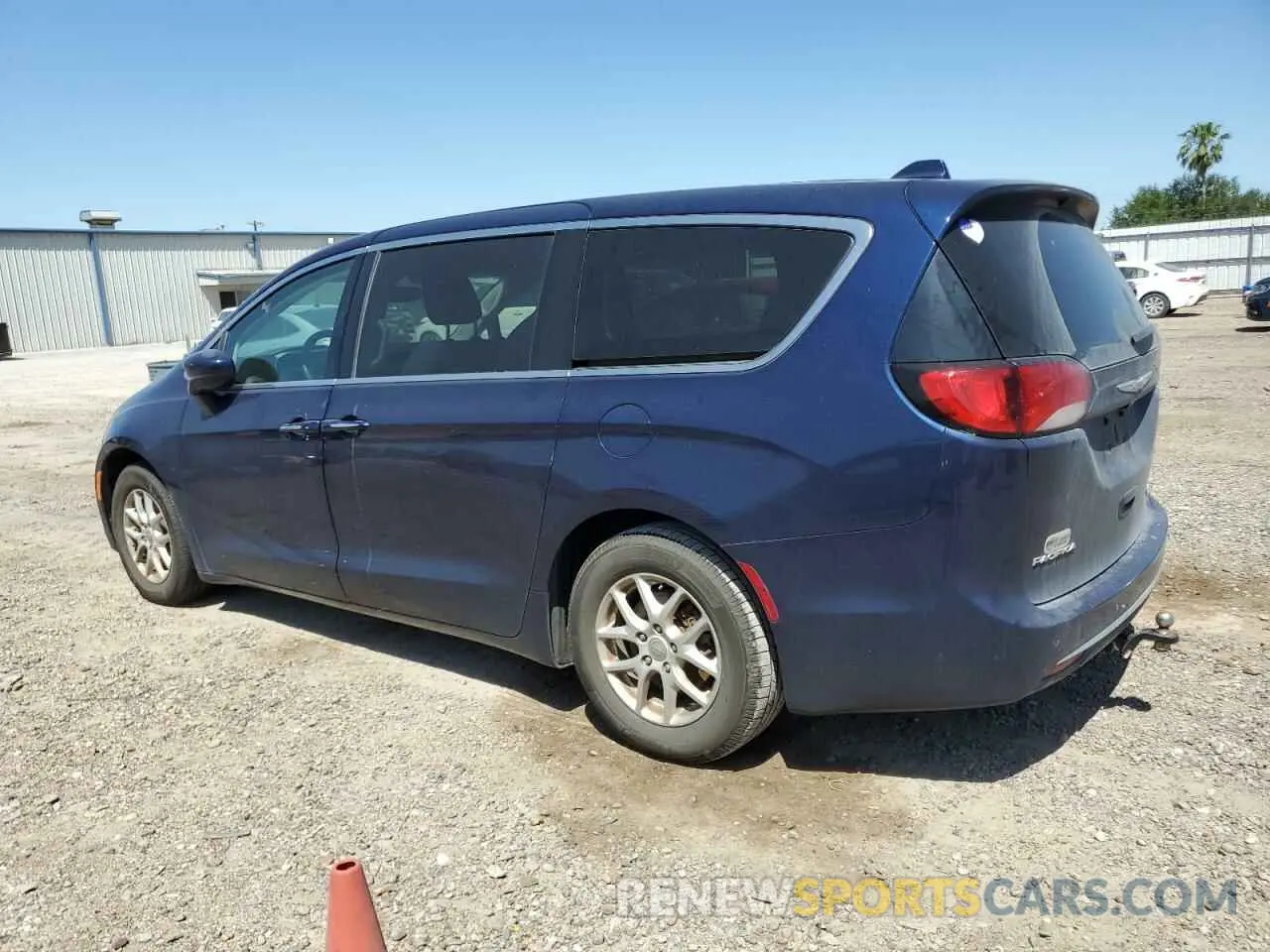 2 fotografías del automóvil dañado 2C4RC1FG3LR211020 CHRYSLER PACIFICA 2020