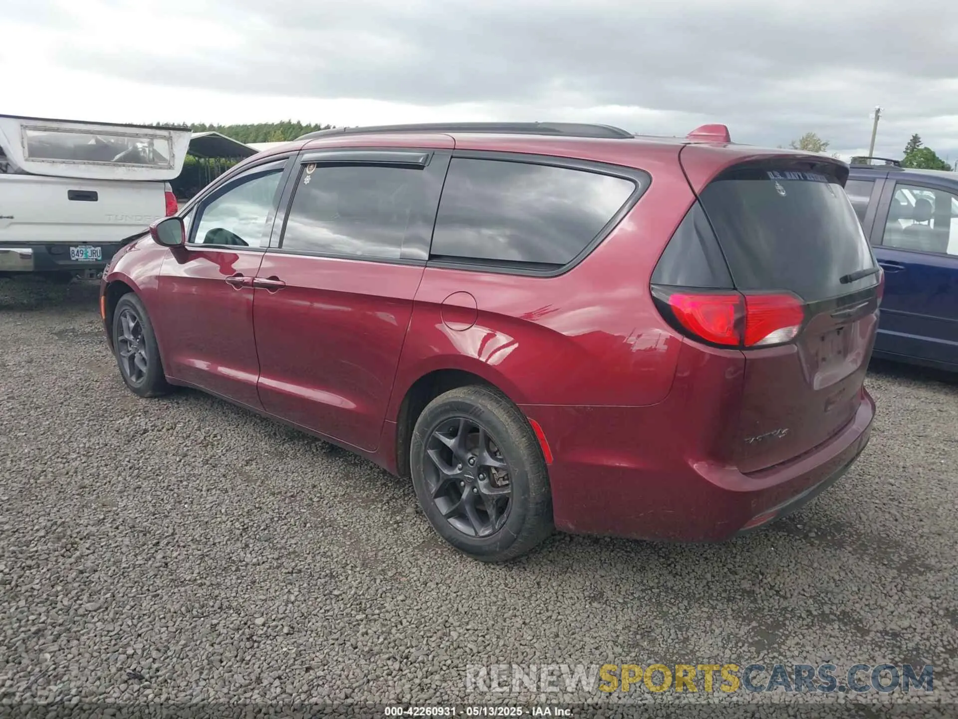3 fotografías del automóvil dañado 2C4RC1FG6LR142887 CHRYSLER PACIFICA 2020