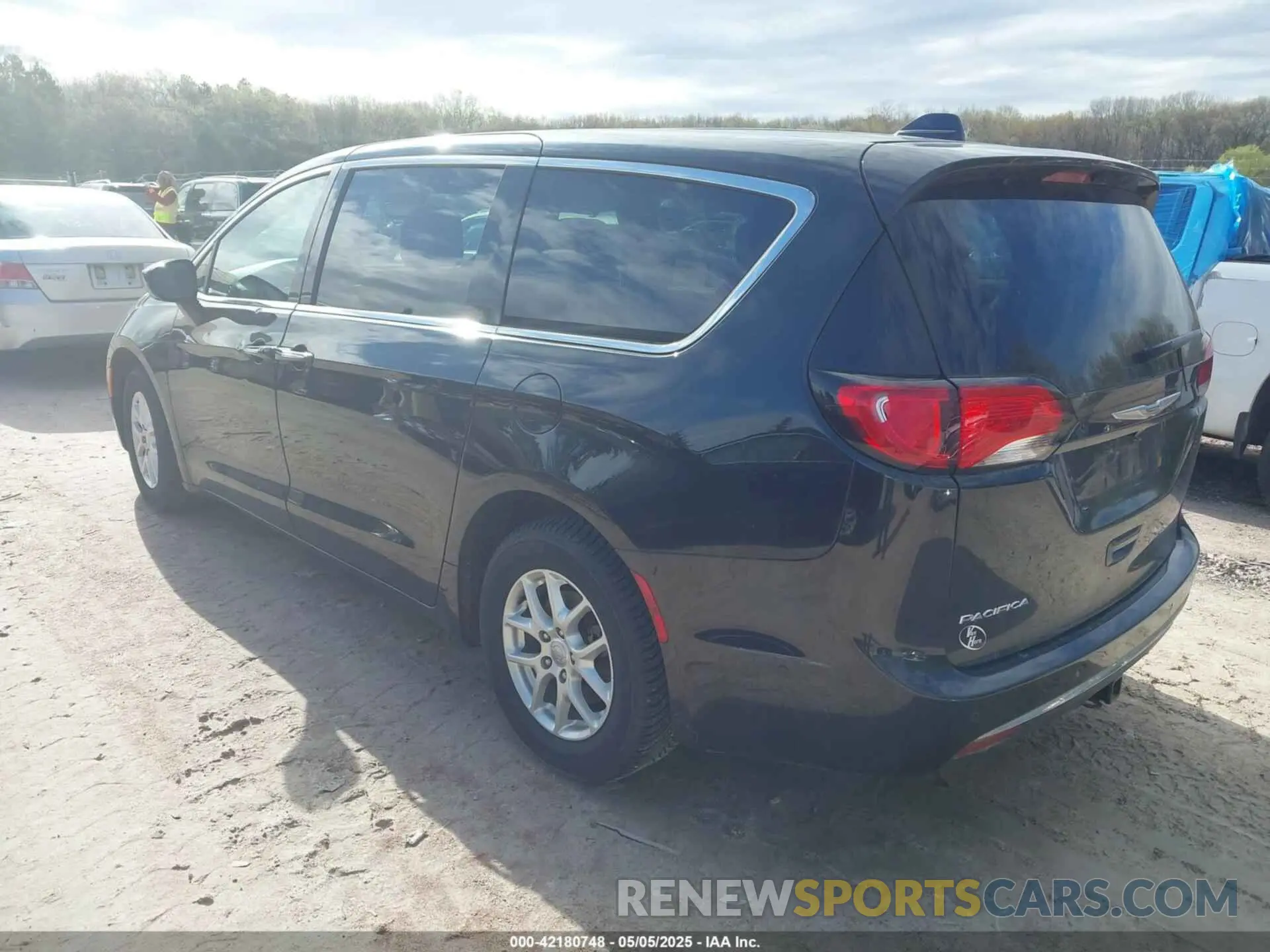 3 fotografías del automóvil dañado 2C4RC1FG6LR205129 CHRYSLER PACIFICA 2020