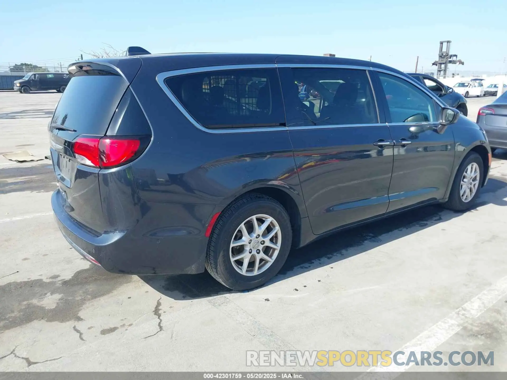 4 fotografías del automóvil dañado 2C4RC1FG7LR222666 CHRYSLER PACIFICA 2020