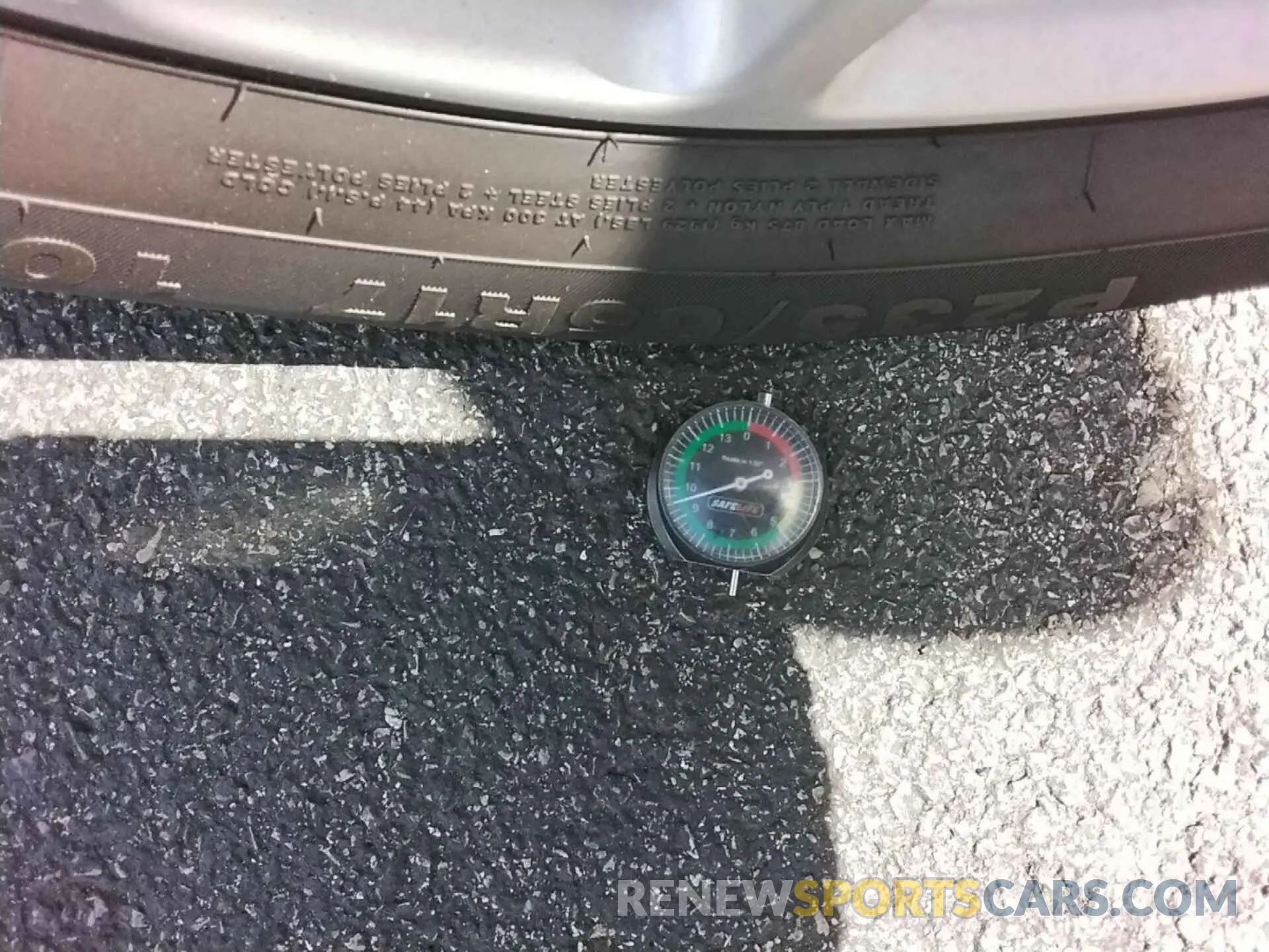 12 fotografías del automóvil dañado 2C4RC1FGXLR222662 CHRYSLER PACIFICA 2020