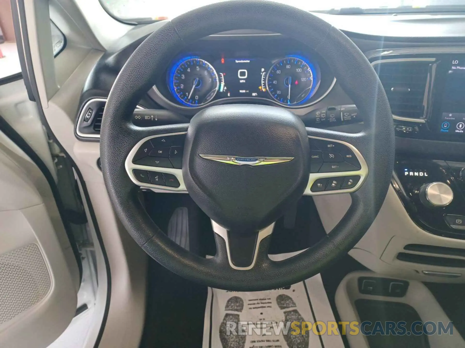 26 fotografías del automóvil dañado 2C4RC1FGXLR222662 CHRYSLER PACIFICA 2020