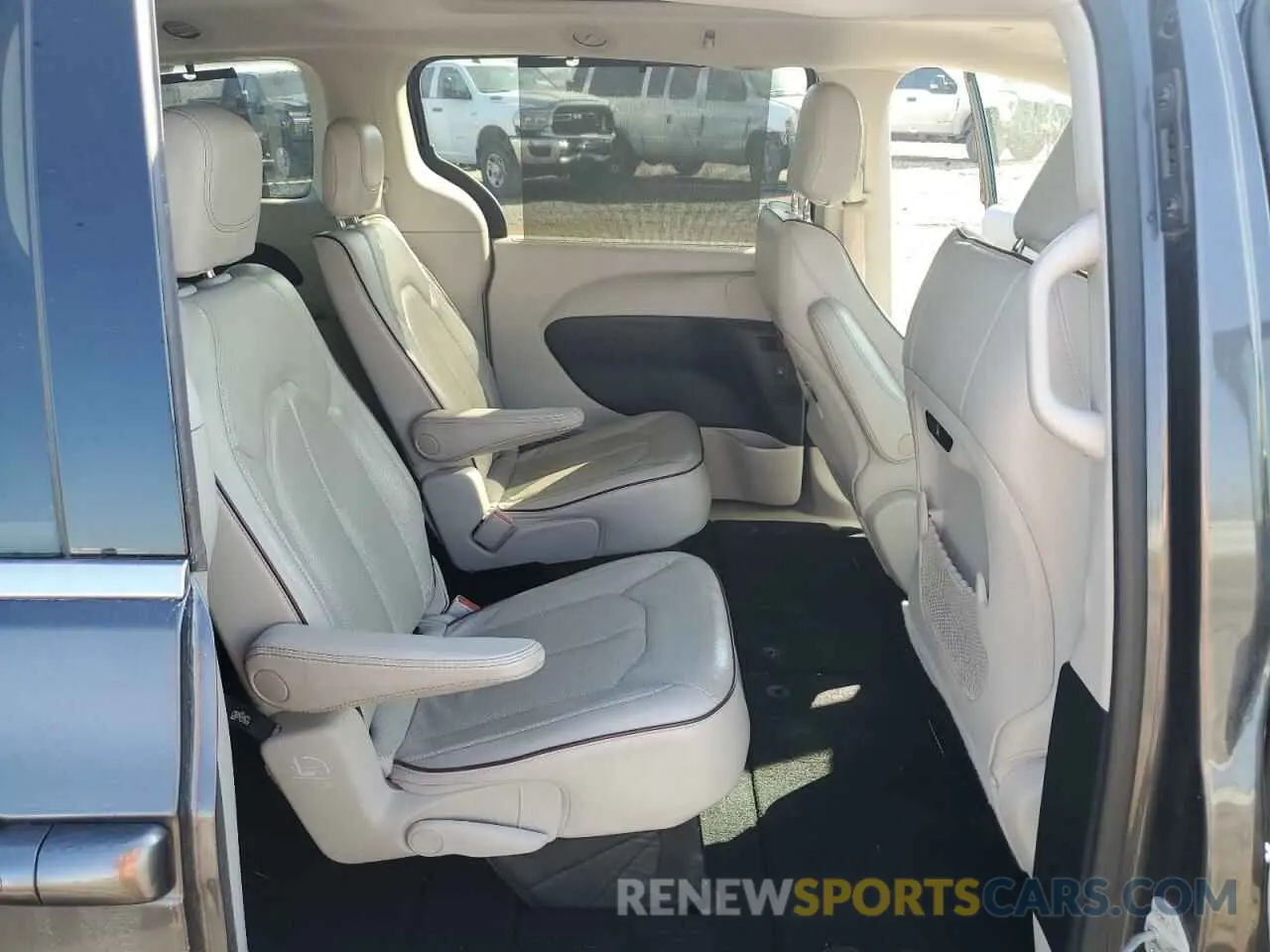 11 fotografías del automóvil dañado 2C4RC1GG0LR130720 CHRYSLER PACIFICA 2020