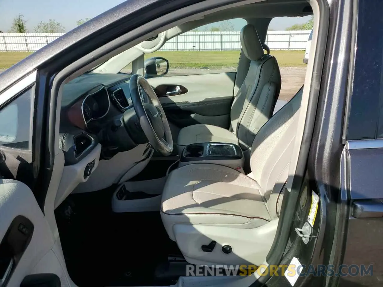 7 fotografías del automóvil dañado 2C4RC1GG0LR130720 CHRYSLER PACIFICA 2020