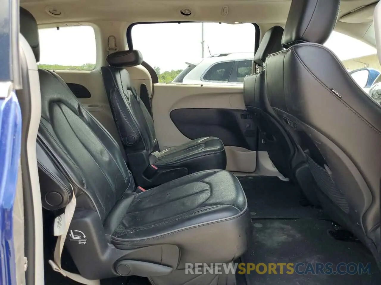 11 fotografías del automóvil dañado 2C4RC1GG0LR284747 CHRYSLER PACIFICA 2020