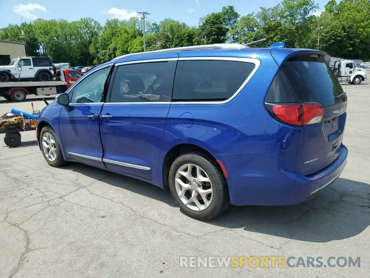 2 fotografías del automóvil dañado 2C4RC1GG0LR284747 CHRYSLER PACIFICA 2020