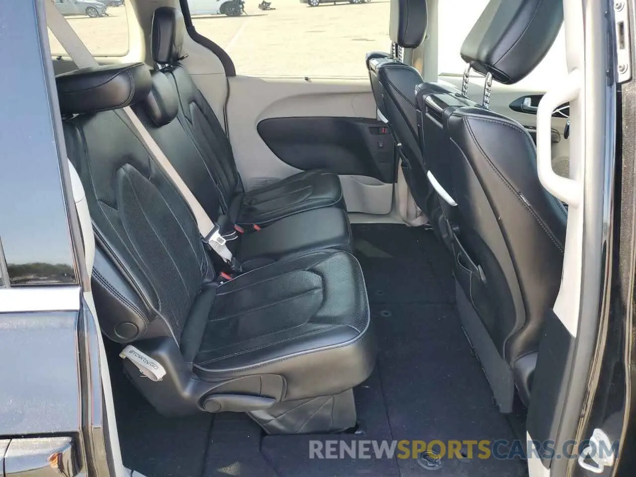 11 fotografías del automóvil dañado 2C4RC1GG1LR150619 CHRYSLER PACIFICA 2020