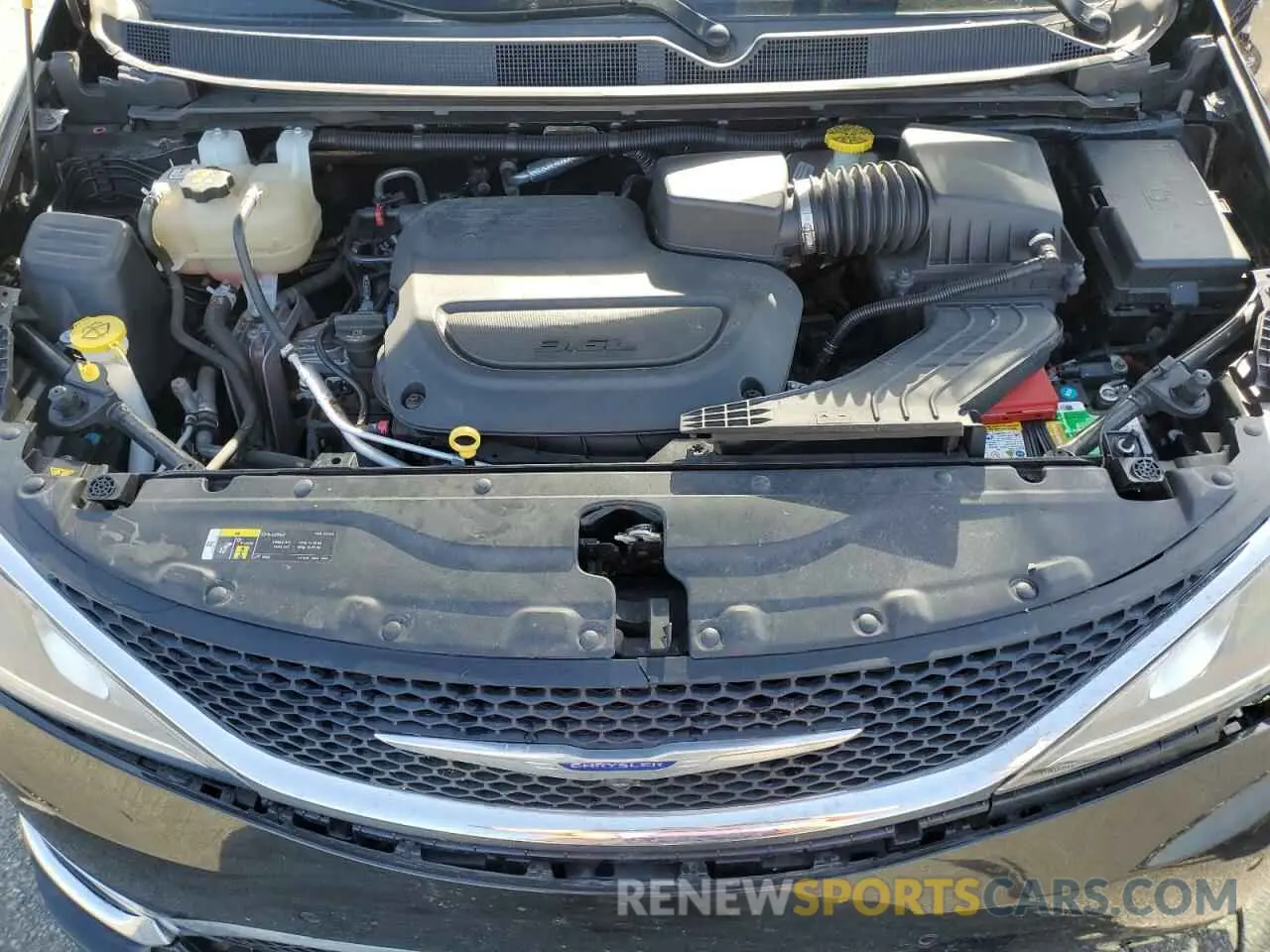 12 fotografías del automóvil dañado 2C4RC1GG1LR150619 CHRYSLER PACIFICA 2020