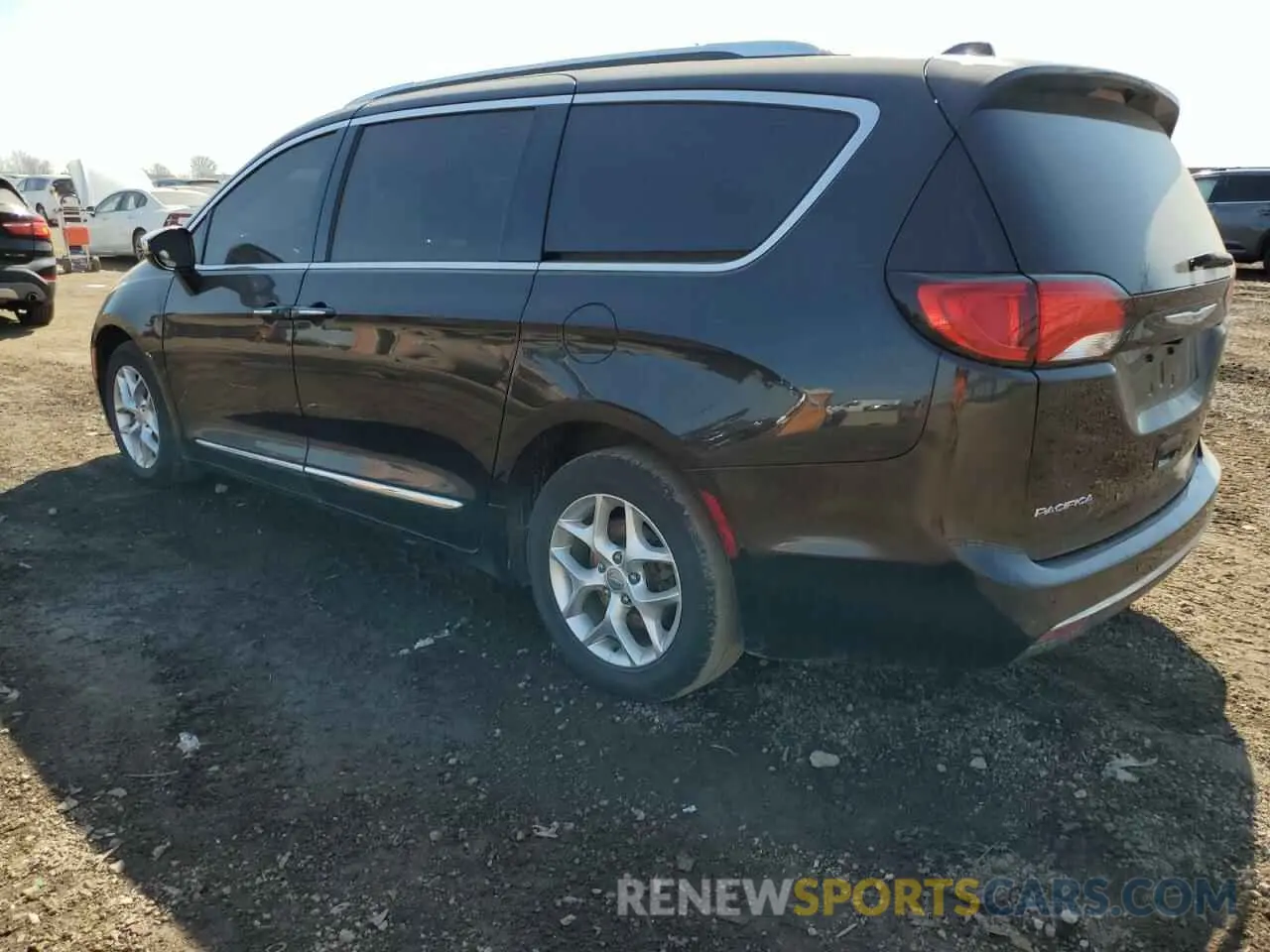 2 fotografías del automóvil dañado 2C4RC1GG1LR187041 CHRYSLER PACIFICA 2020