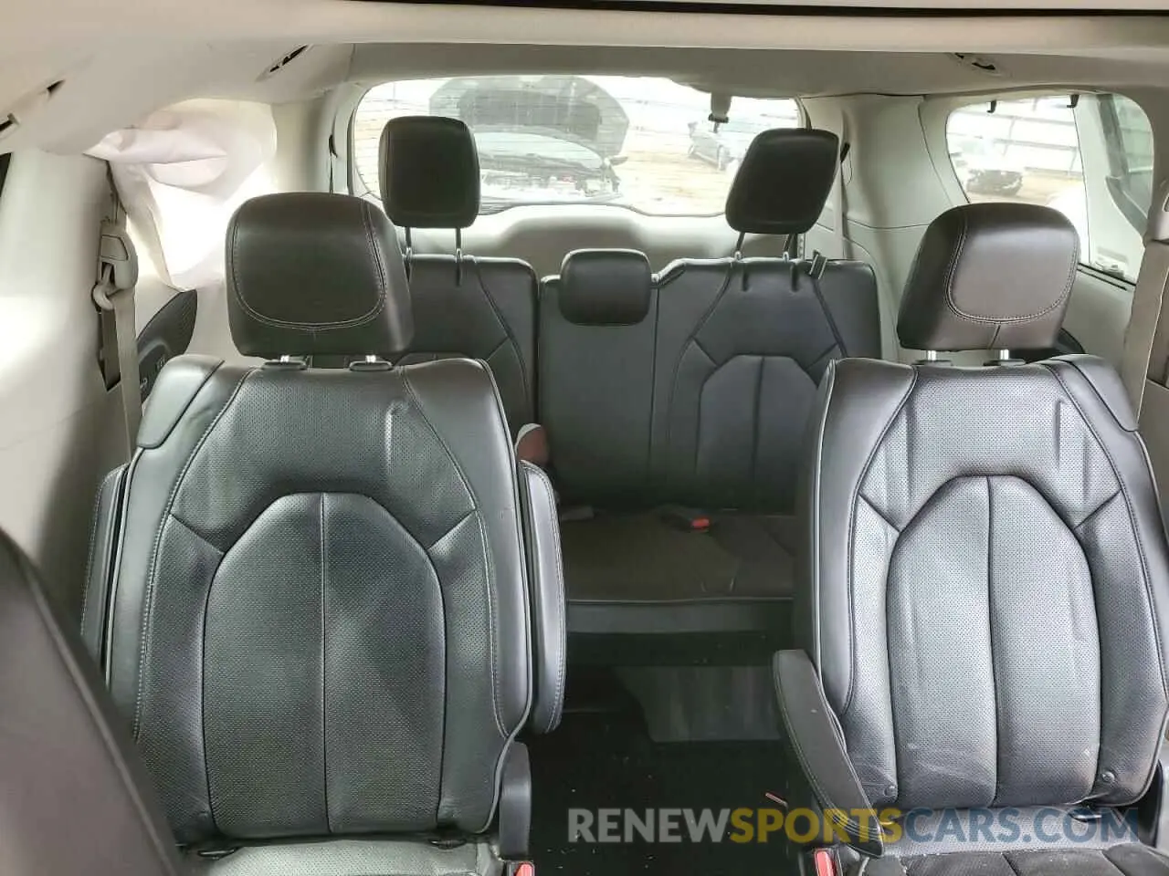 10 fotografías del automóvil dañado 2C4RC1GG2LR290324 CHRYSLER PACIFICA 2020