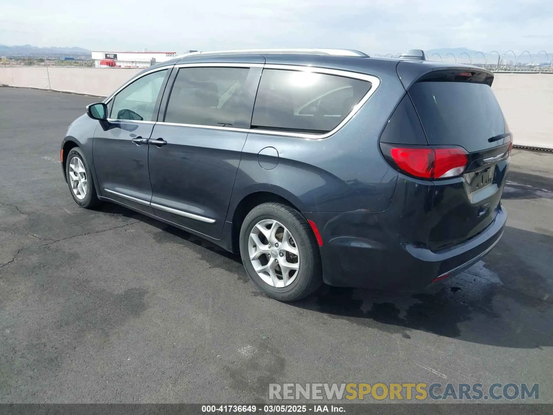 3 fotografías del automóvil dañado 2C4RC1GG4LR156463 CHRYSLER PACIFICA 2020
