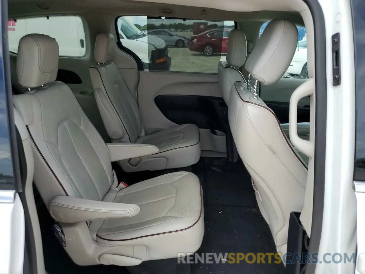 11 fotografías del automóvil dañado 2C4RC1GG4LR283455 CHRYSLER PACIFICA 2020