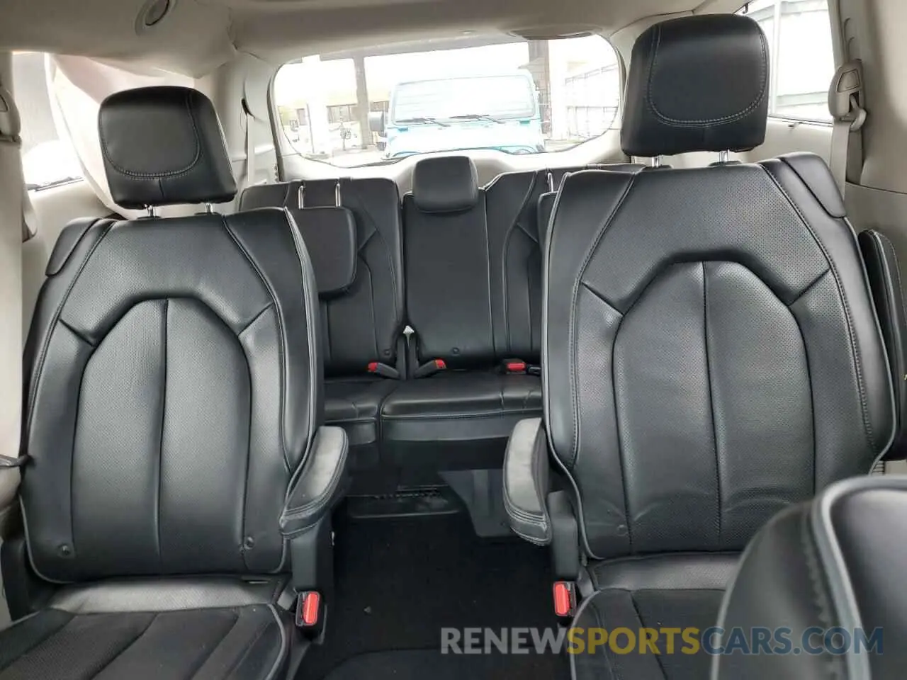 10 fotografías del automóvil dañado 2C4RC1GG6LR249971 CHRYSLER PACIFICA 2020