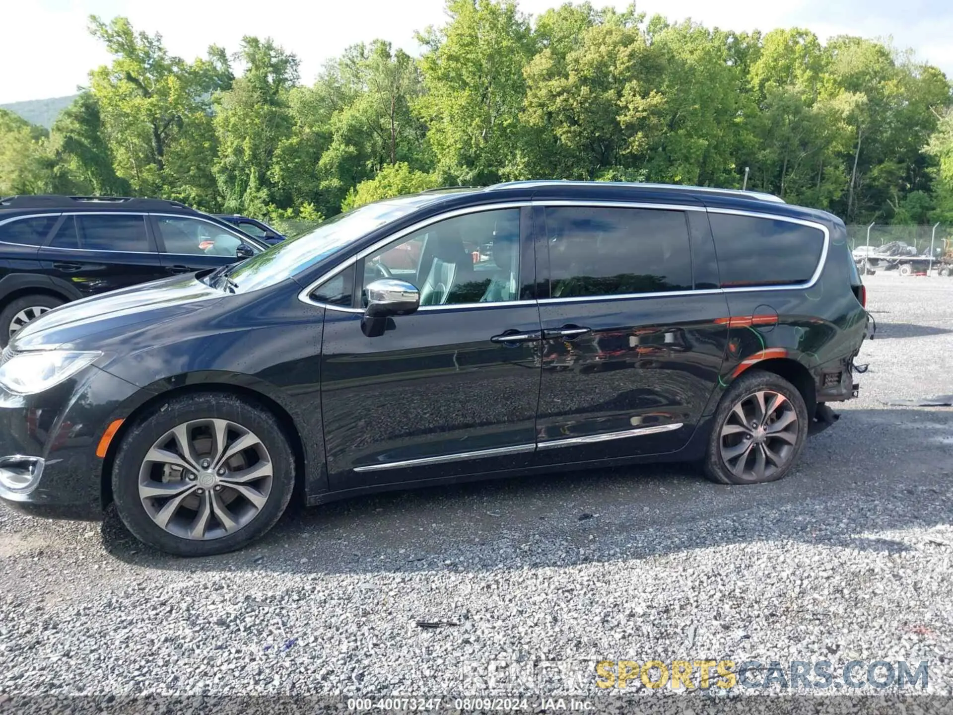 14 fotografías del automóvil dañado 2C4RC1GG8LR137964 CHRYSLER PACIFICA 2020