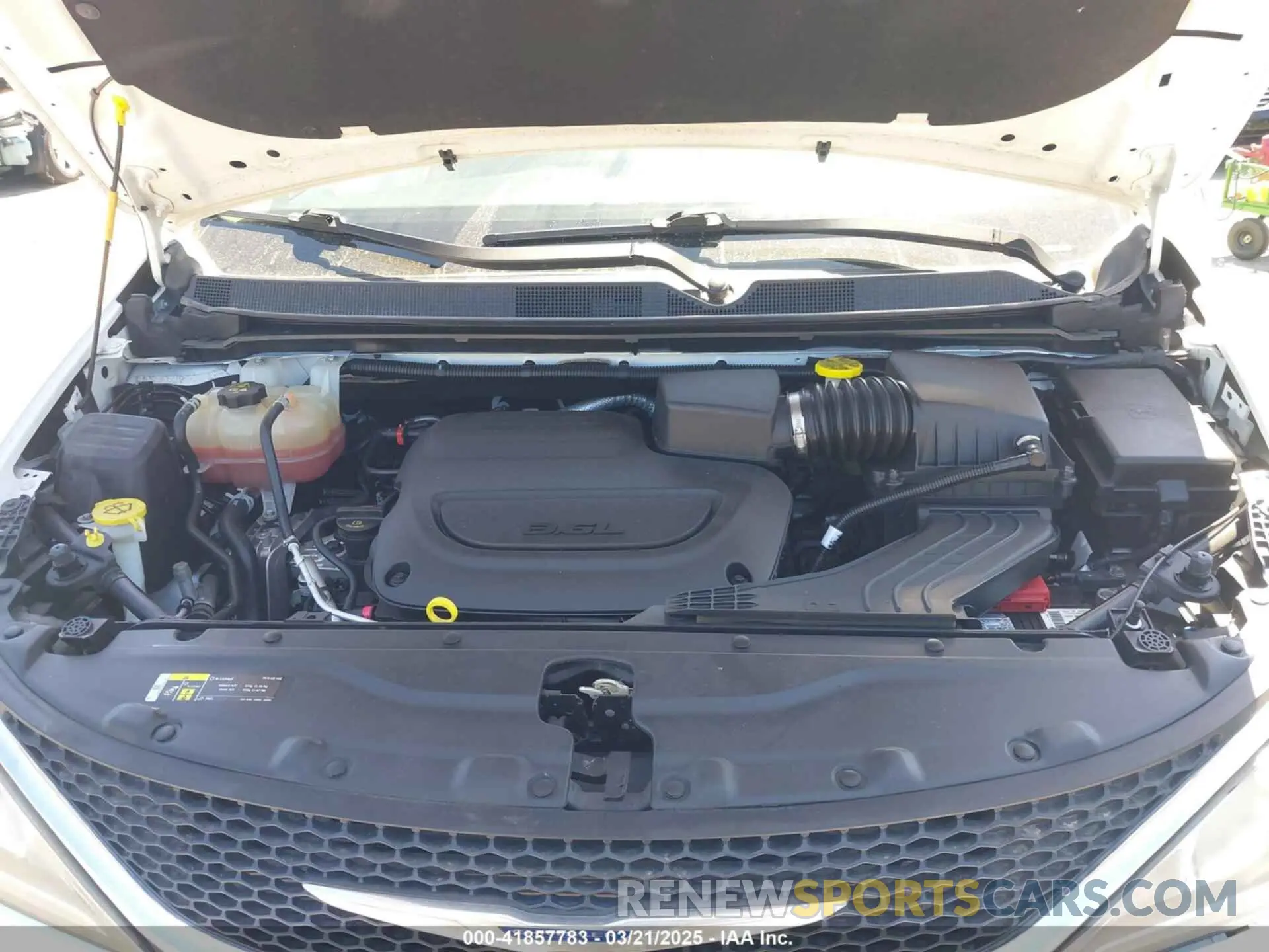 10 fotografías del automóvil dañado 2C4RC1GG9LR139786 CHRYSLER PACIFICA 2020