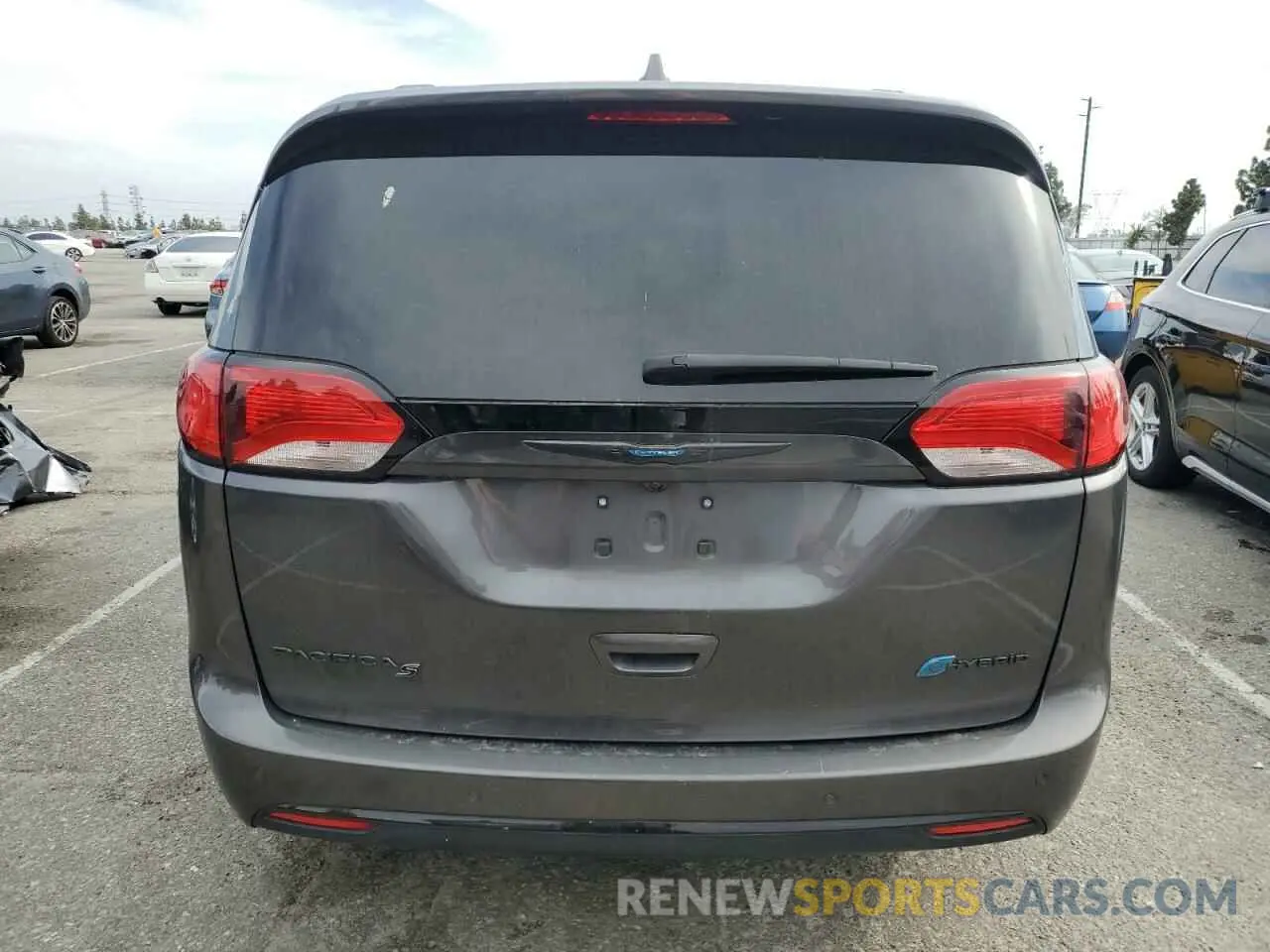 6 fotografías del automóvil dañado 2C4RC1N70LR123091 CHRYSLER PACIFICA 2020