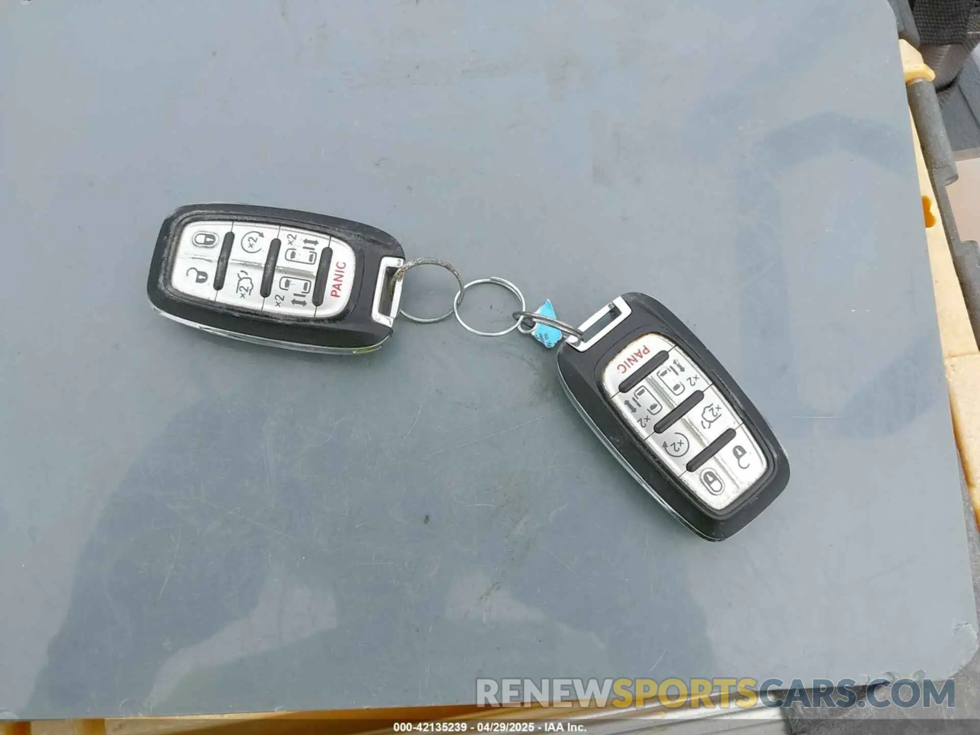 11 fotografías del automóvil dañado 2C4RC1BG2MR502731 CHRYSLER PACIFICA 2021