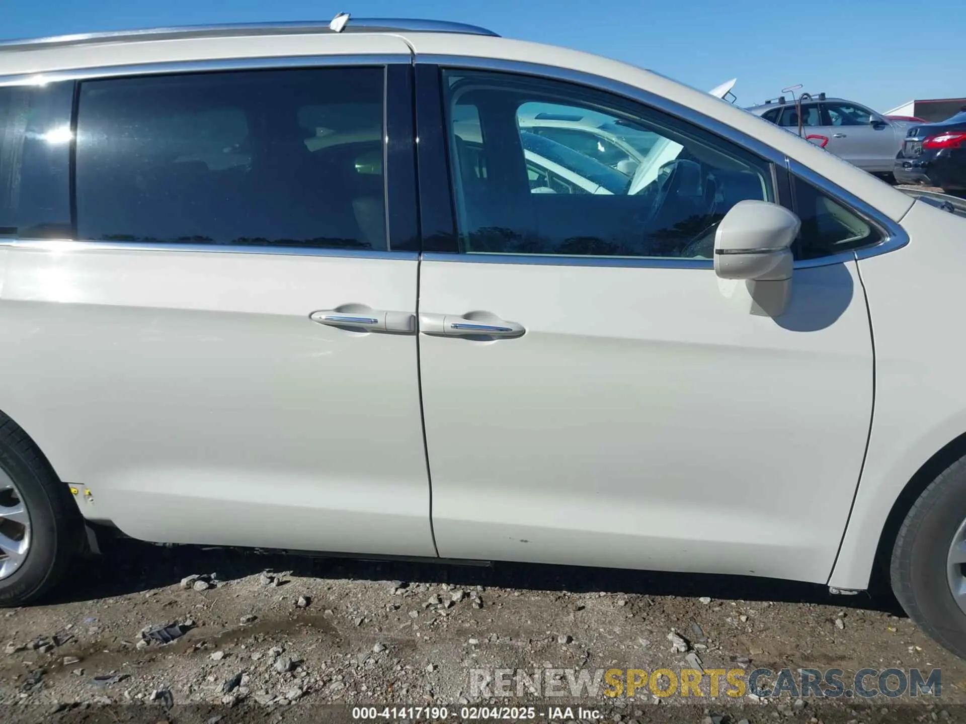 13 fotografías del automóvil dañado 2C4RC1BG2MR513566 CHRYSLER PACIFICA 2021