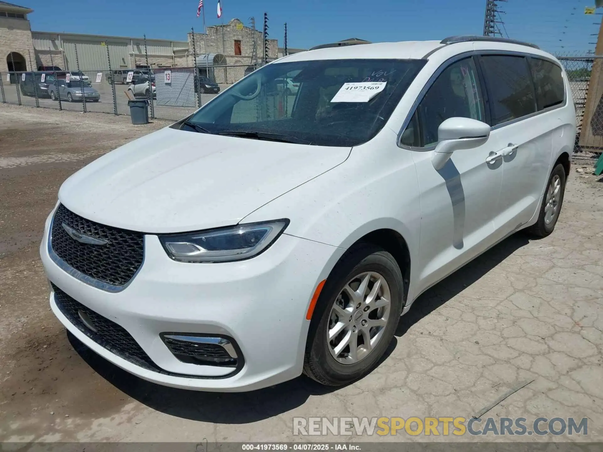 2 fotografías del automóvil dañado 2C4RC1BG2MR598201 CHRYSLER PACIFICA 2021