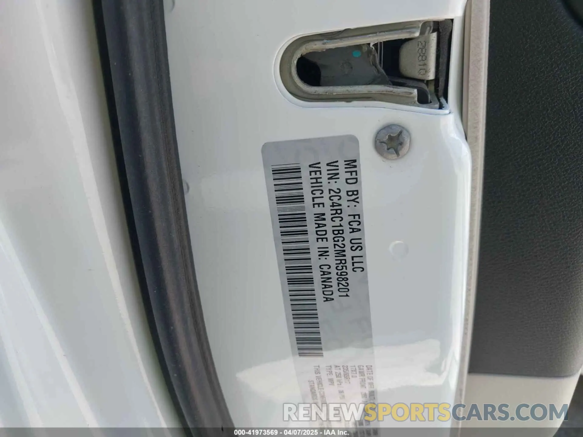 9 fotografías del automóvil dañado 2C4RC1BG2MR598201 CHRYSLER PACIFICA 2021