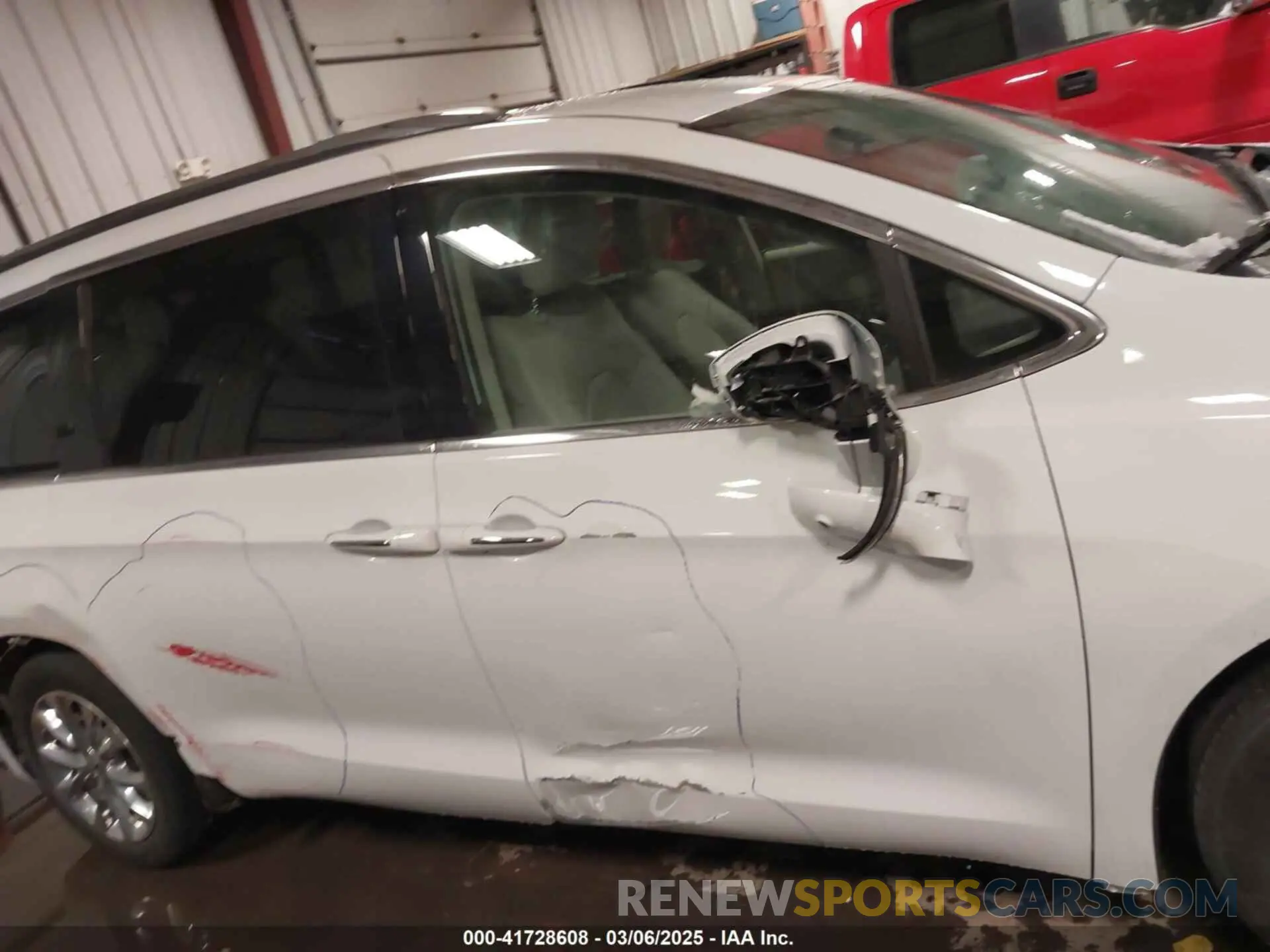 13 fotografías del automóvil dañado 2C4RC1BG3MR504293 CHRYSLER PACIFICA 2021